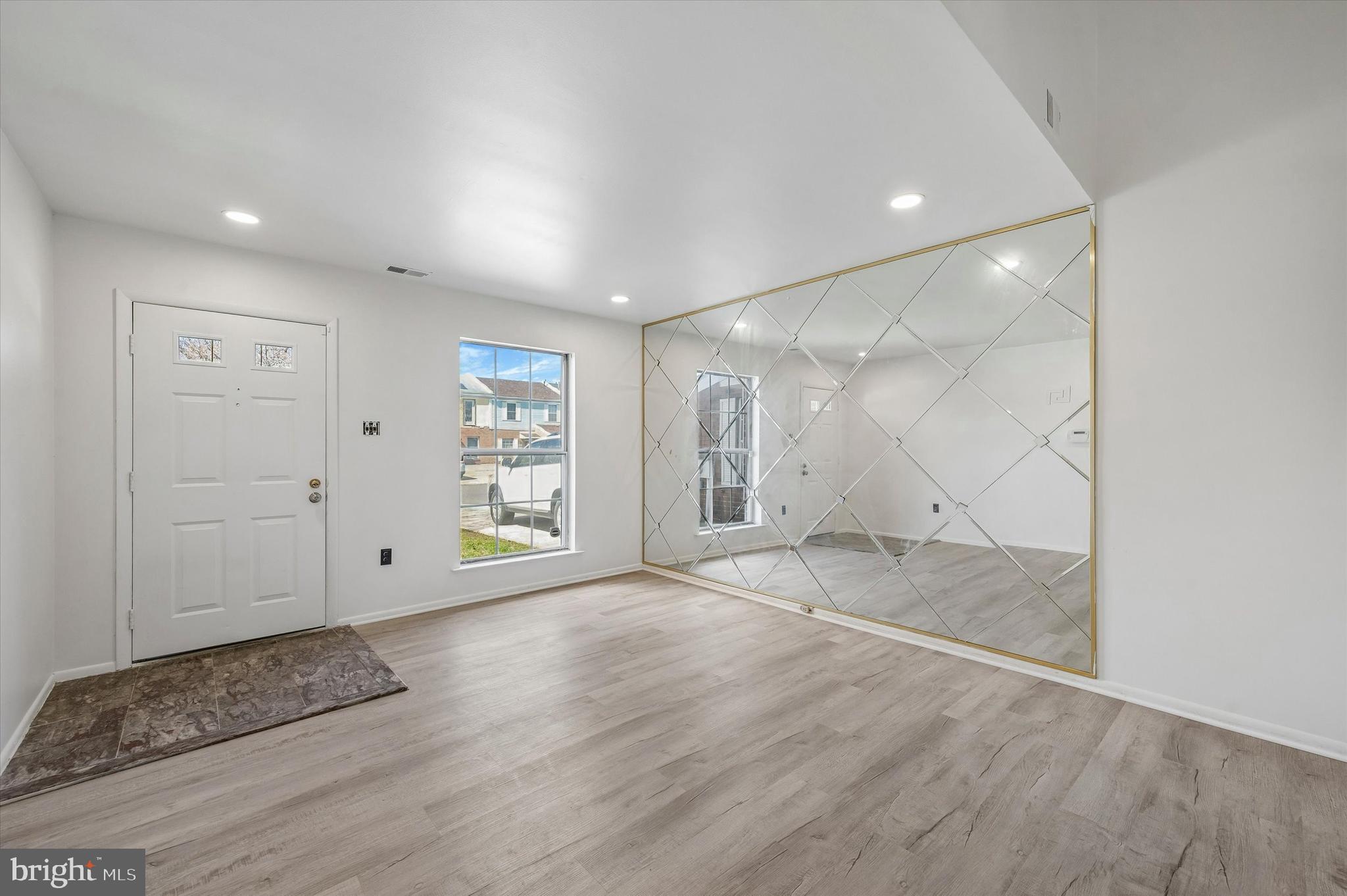 EASTWICK - Residential