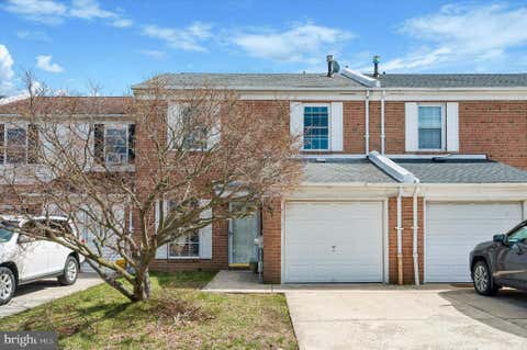 Townhouse For Sale - 8410 Lyons Place<br/> PHILADELPHIA, PA 19153