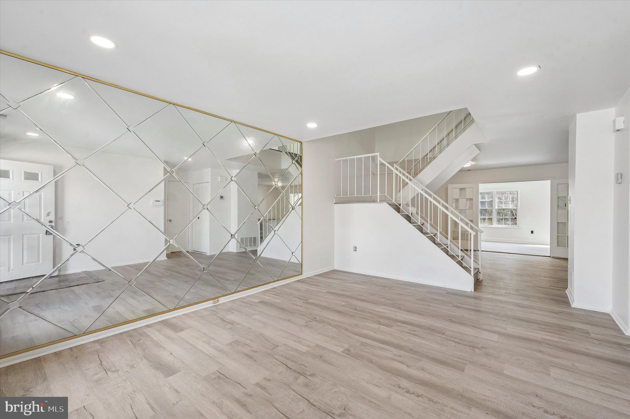 EASTWICK - Residential