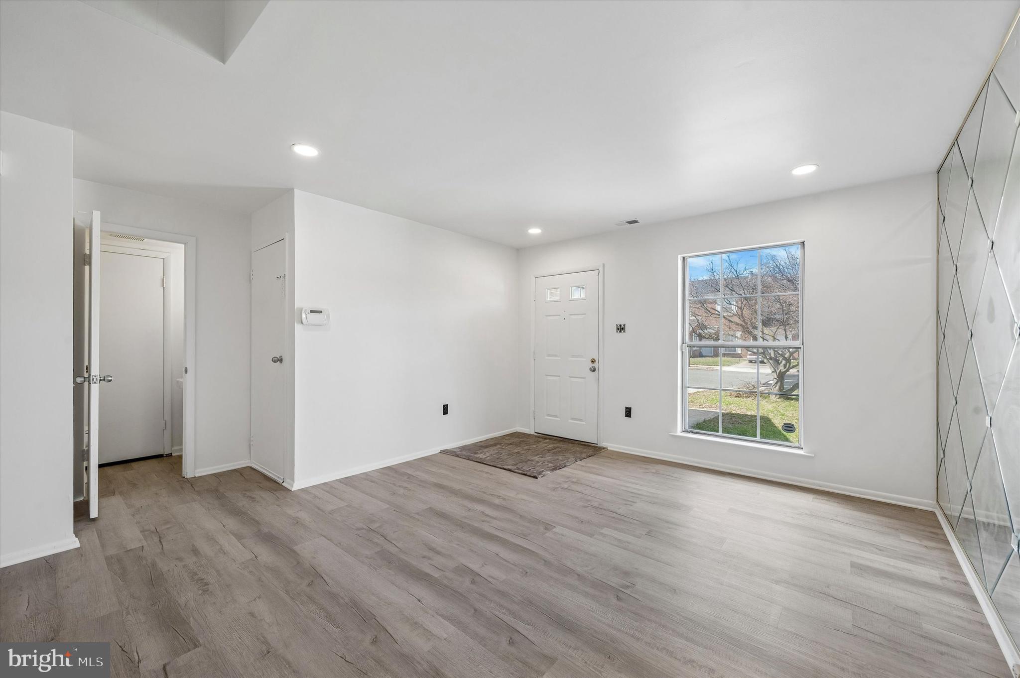 EASTWICK - Residential