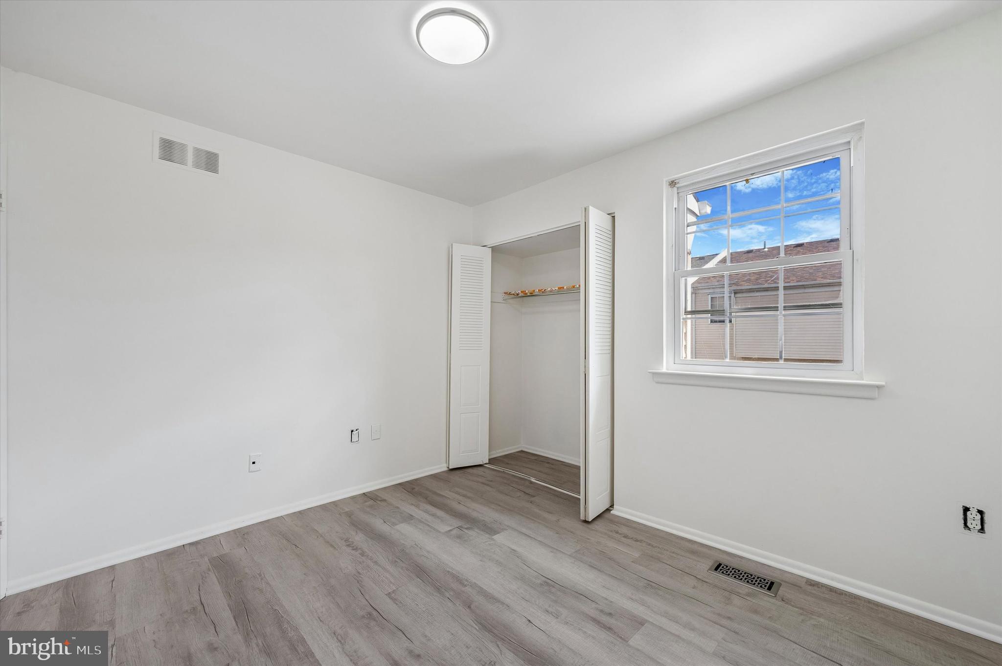 EASTWICK - Residential