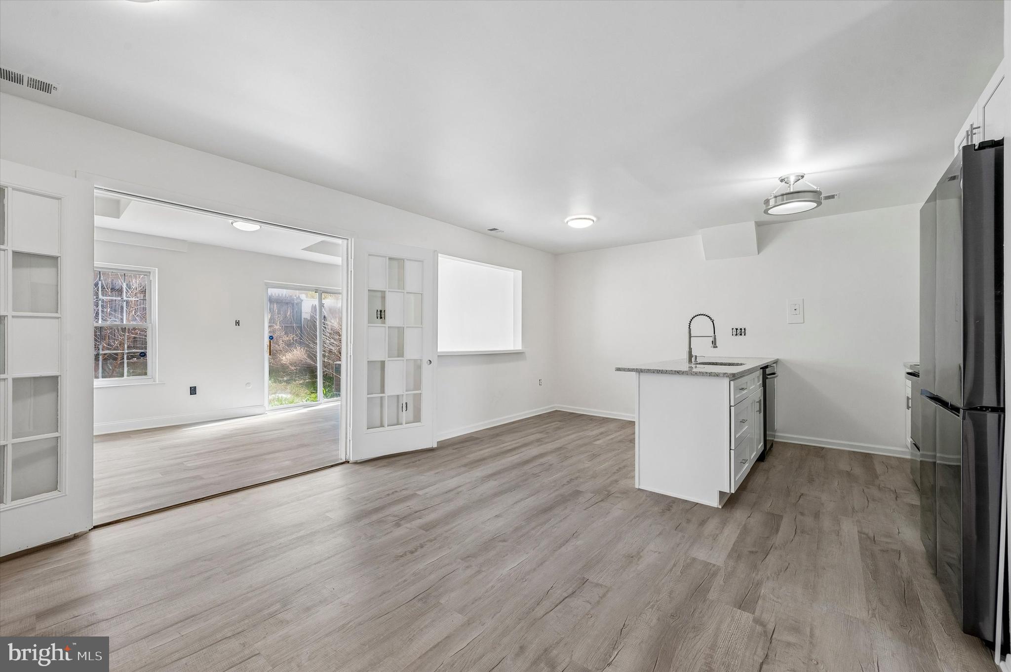 EASTWICK - Residential