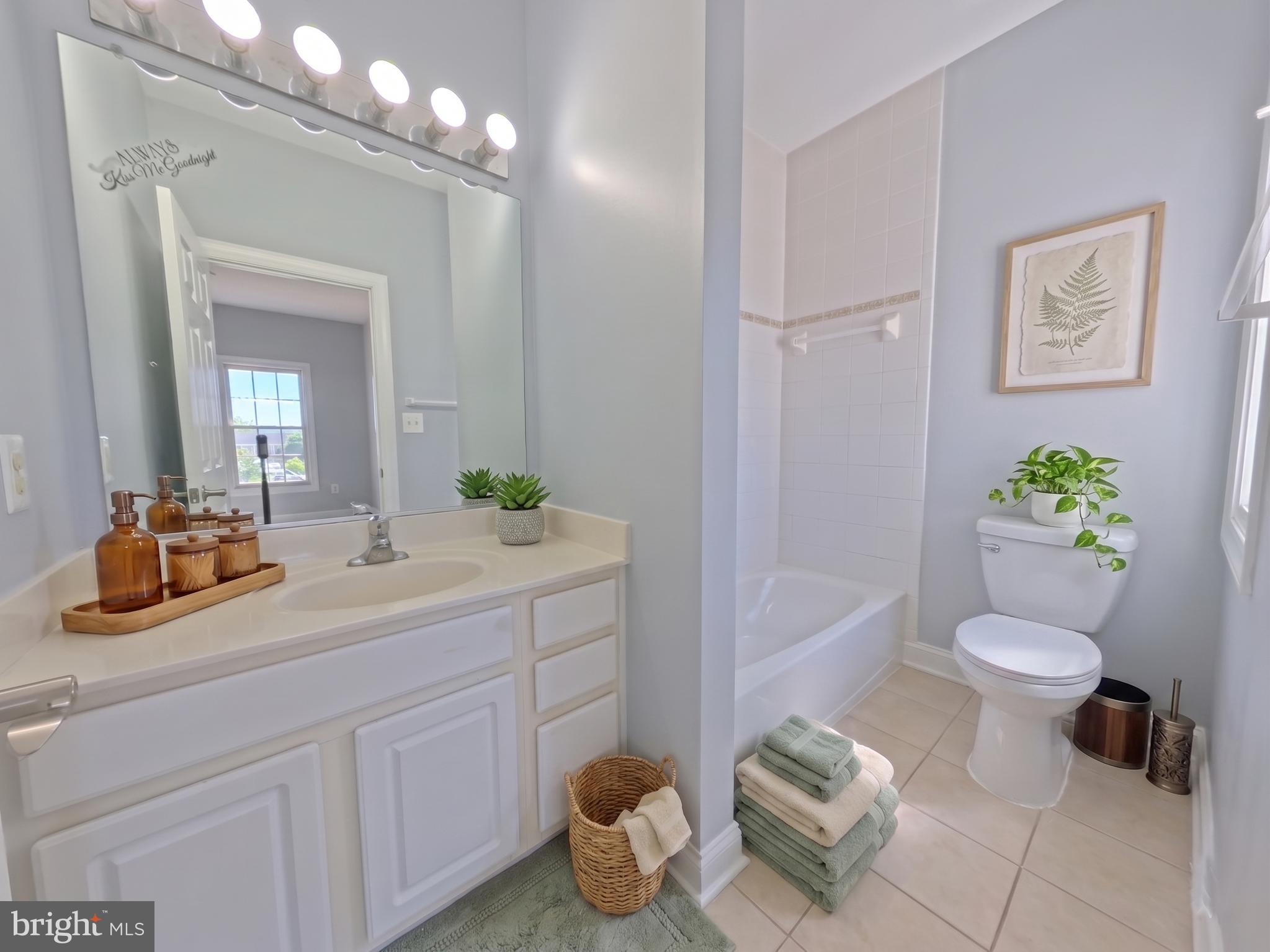 PORT POTOMAC - Residential