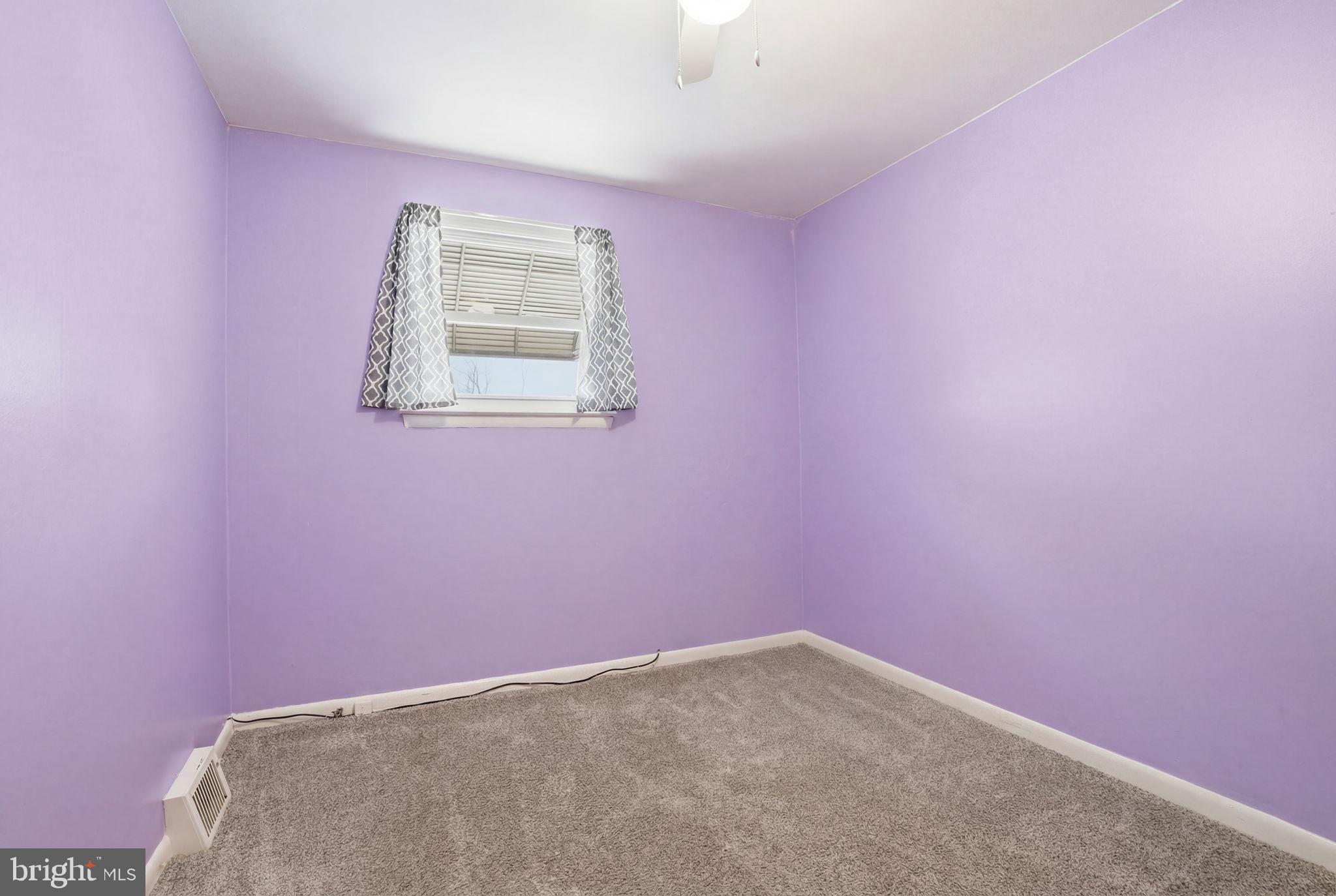 PHILADELPHIA (NORTHEAST) - Residential