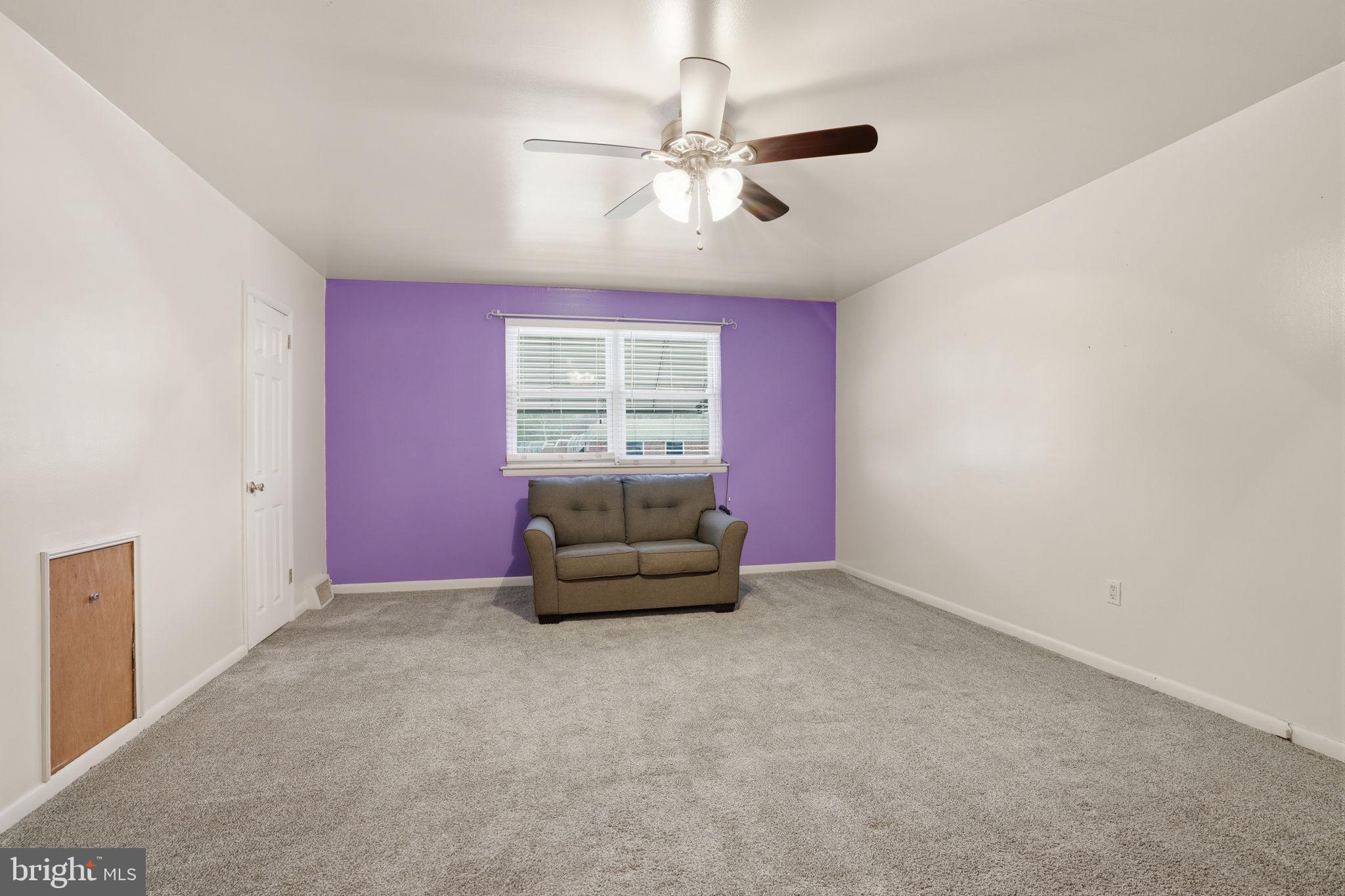 PHILADELPHIA (NORTHEAST) - Residential