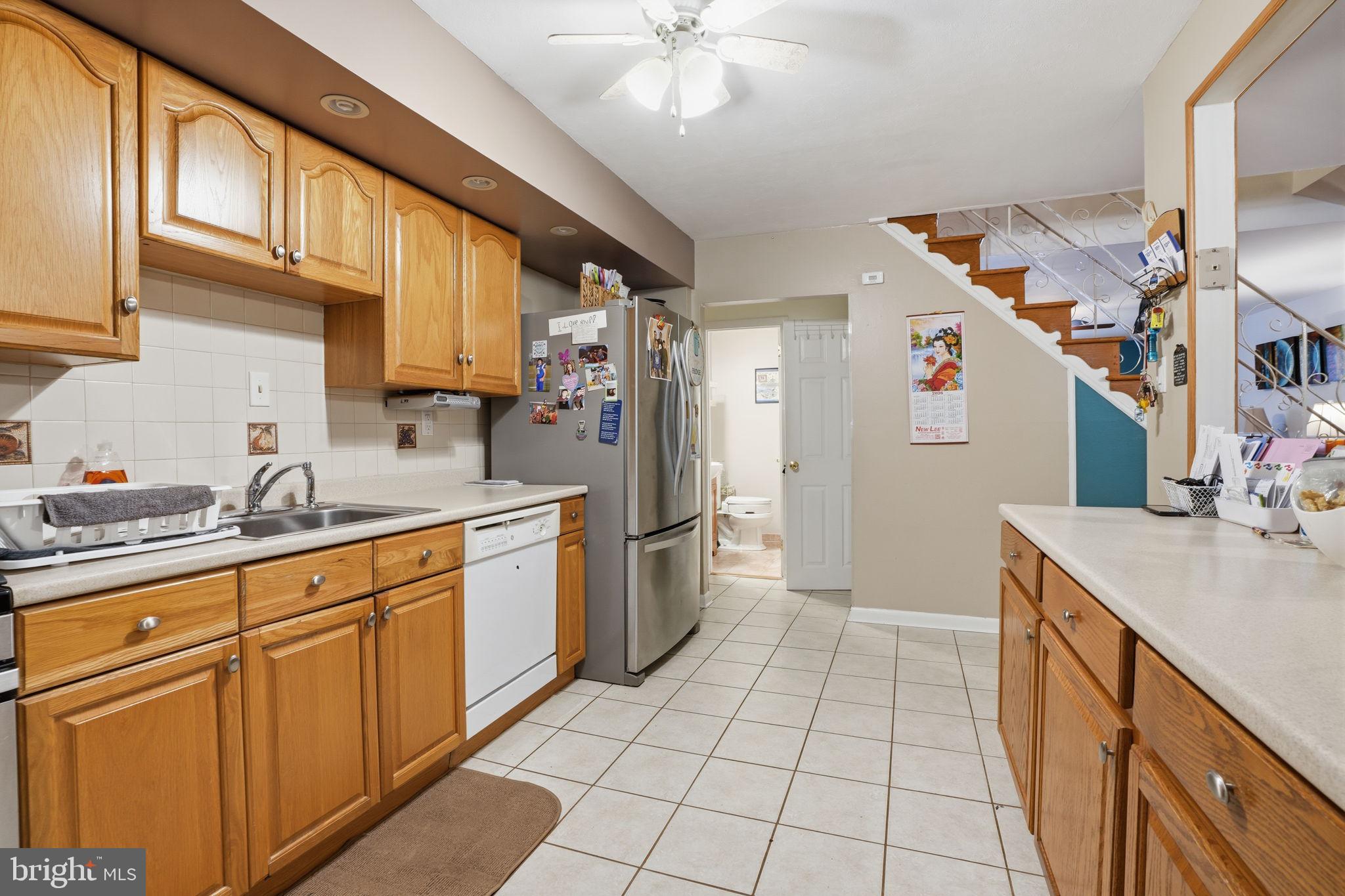 PHILADELPHIA (NORTHEAST) - Residential