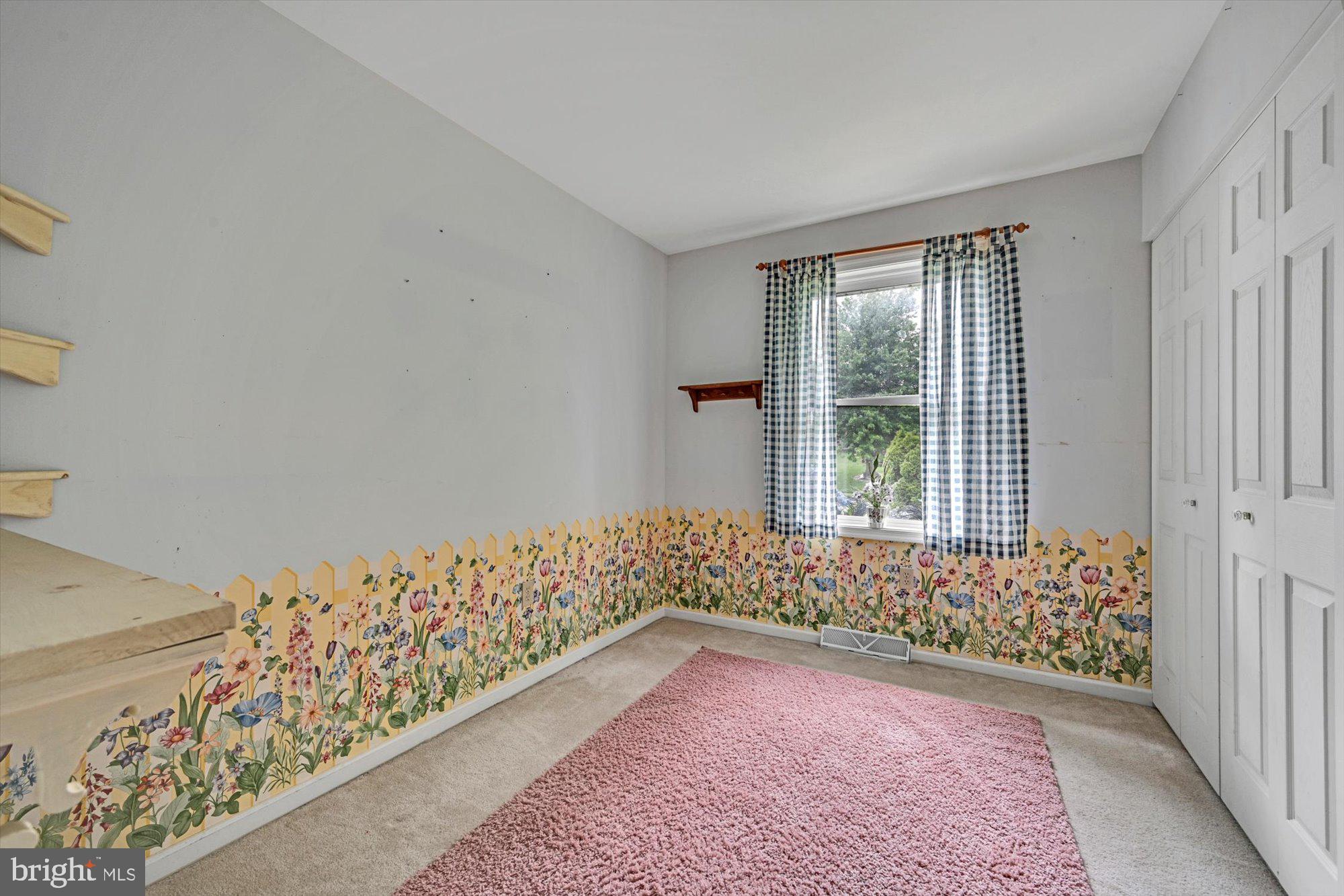 HOMESTEAD - Residential