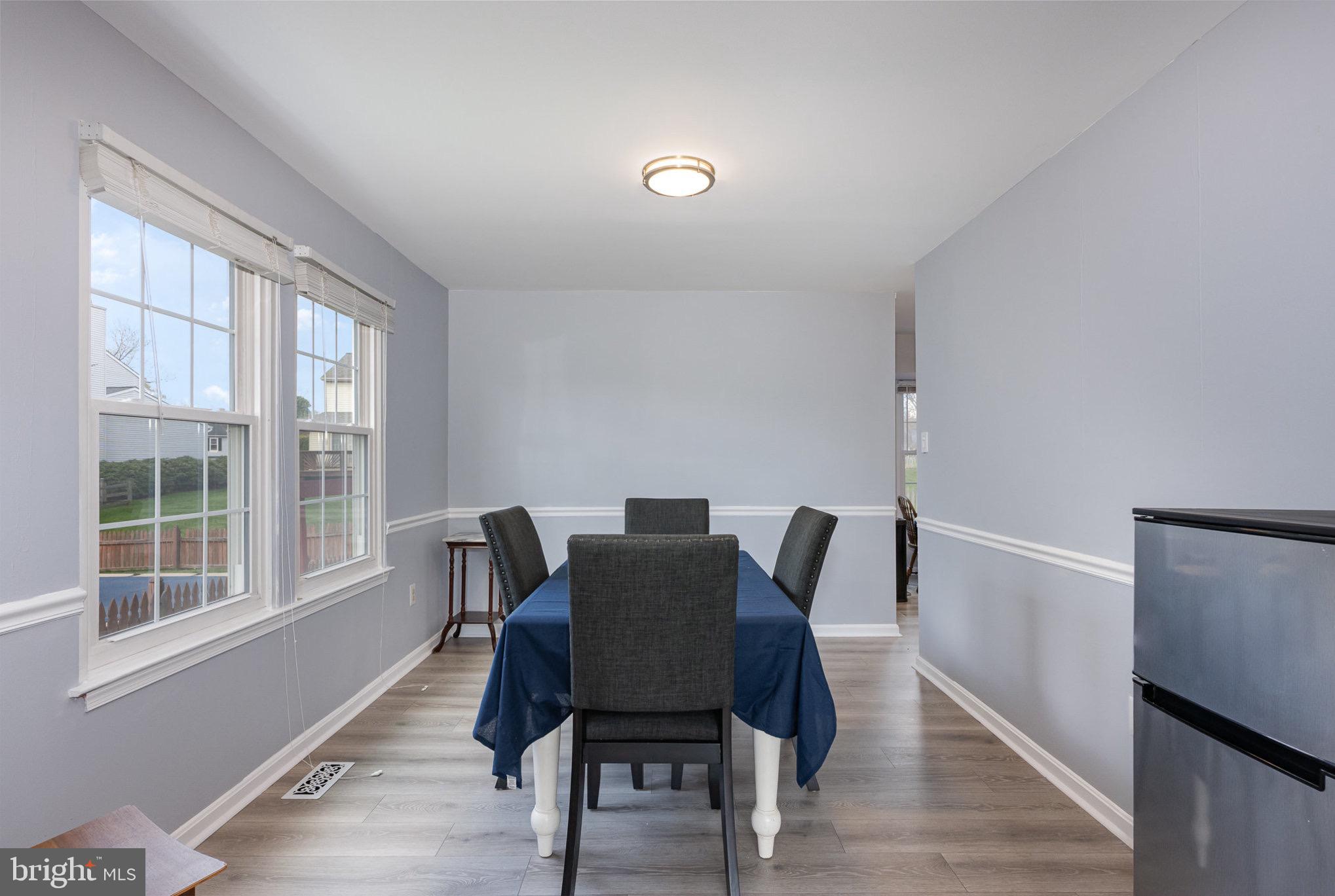 SOUTH HAMPTON - Residential