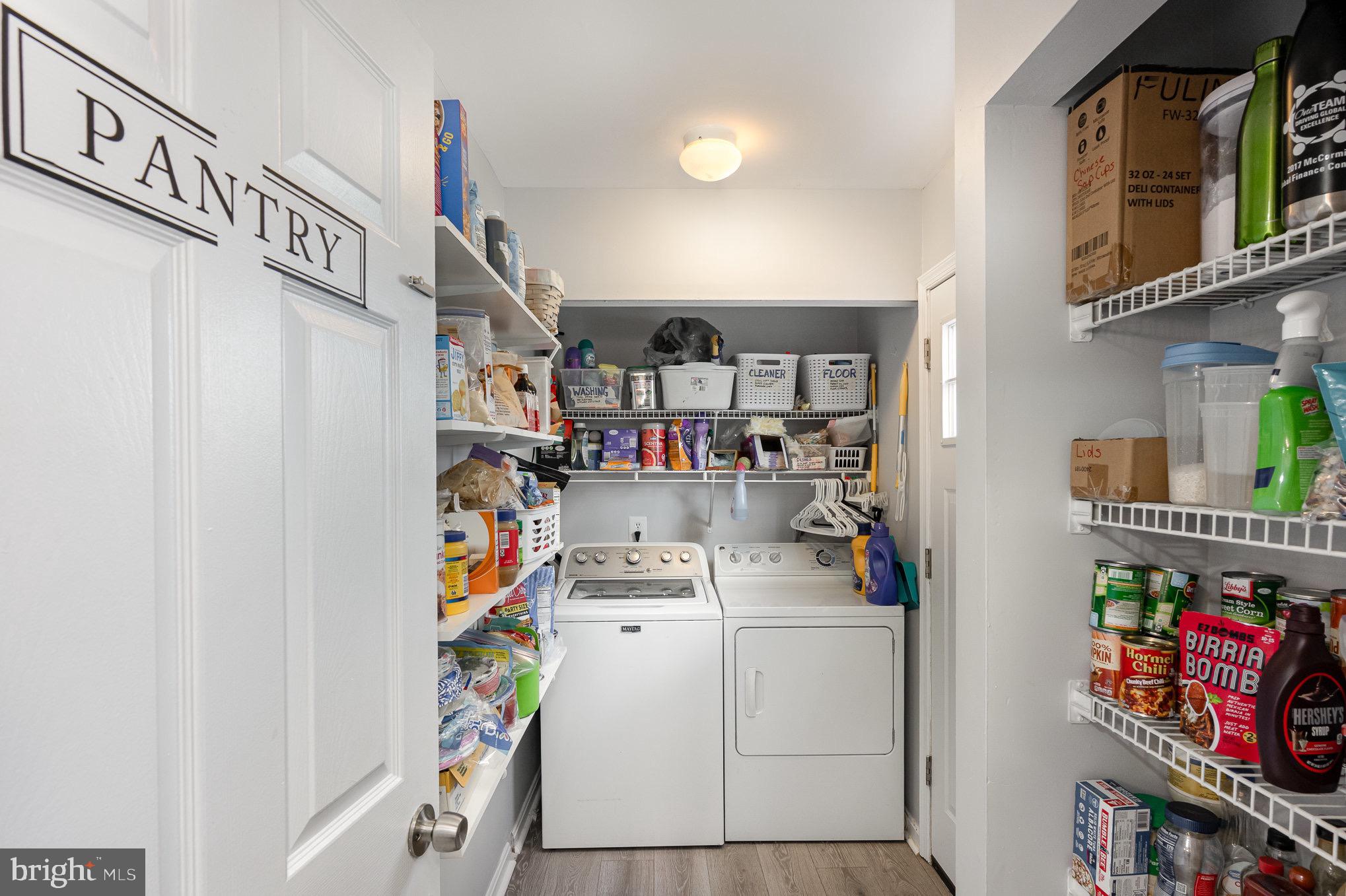 SOUTH HAMPTON - Residential