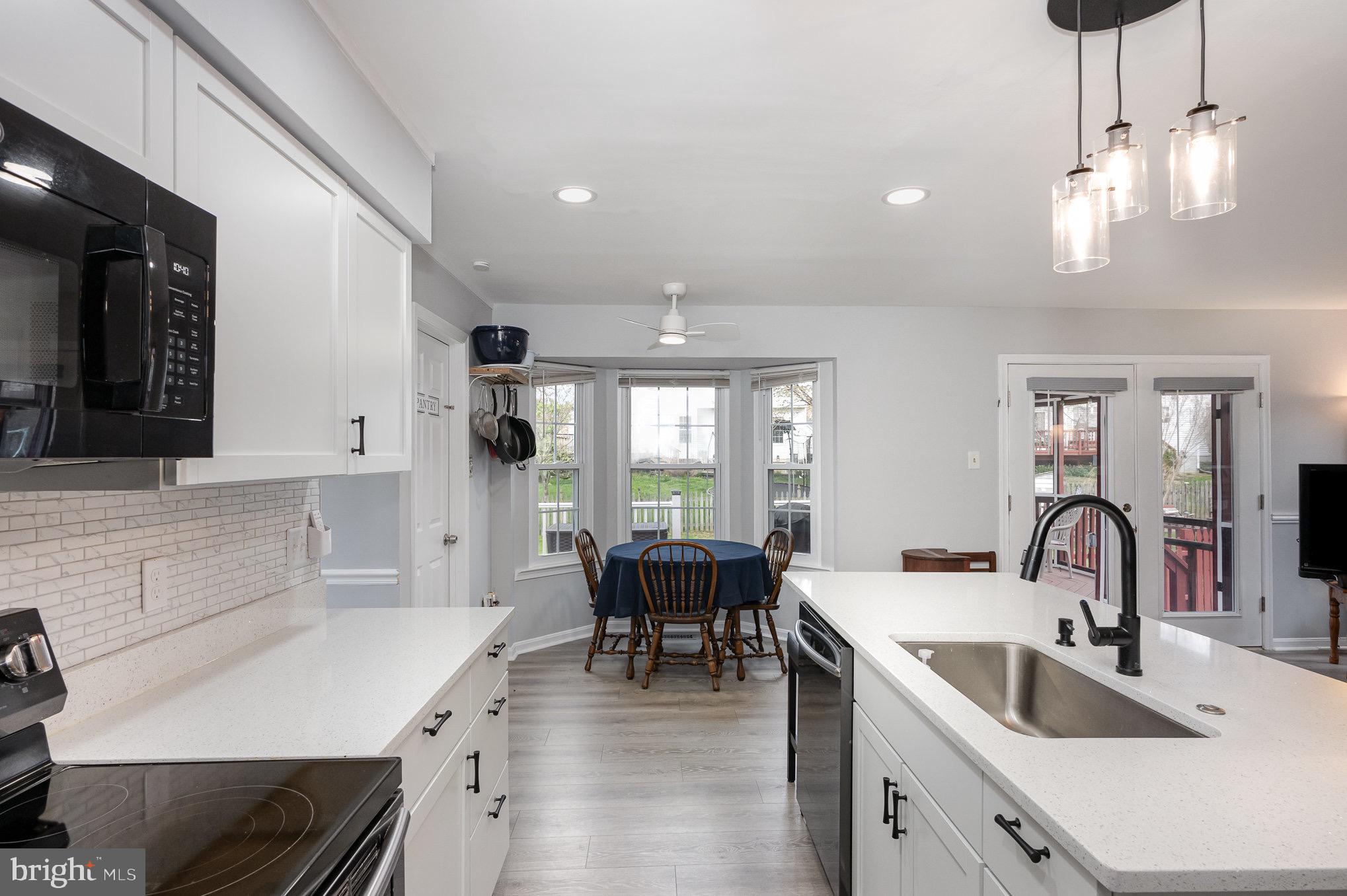 SOUTH HAMPTON - Residential