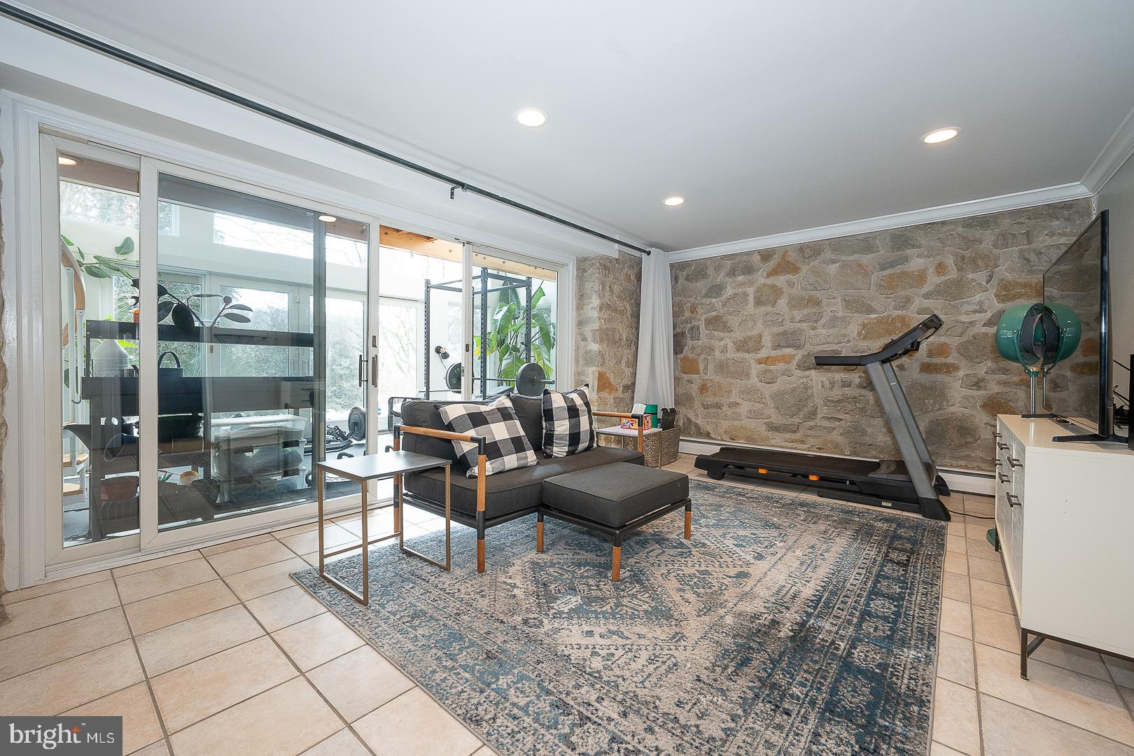 GULPH MILLS VIL - Residential