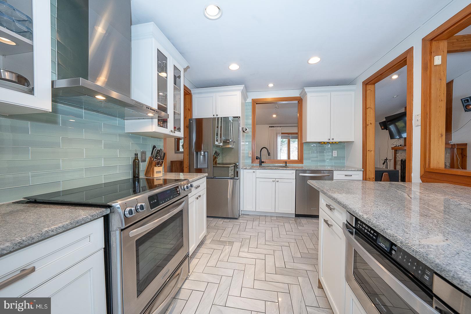 GULPH MILLS VIL - Residential