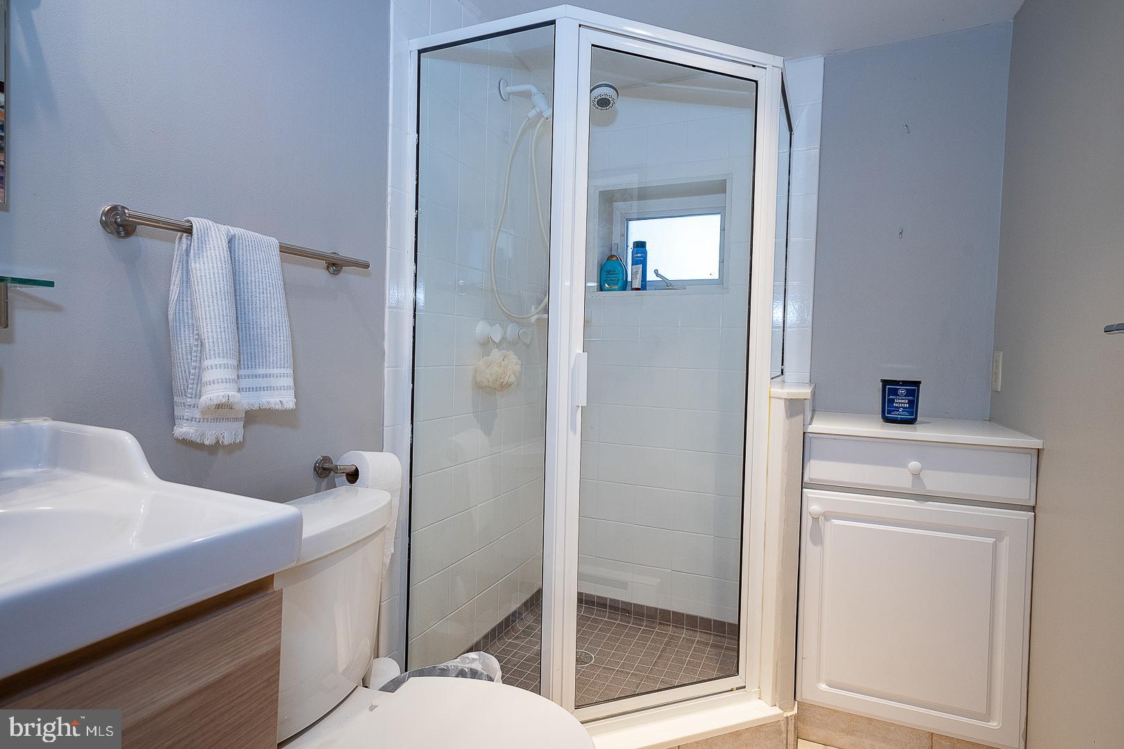 GULPH MILLS VIL - Residential