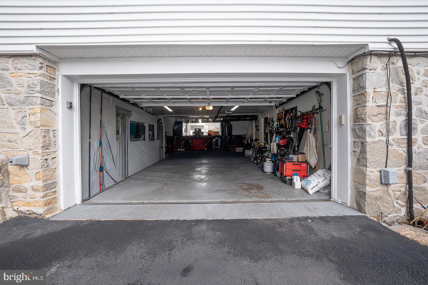 GULPH MILLS VIL - Residential