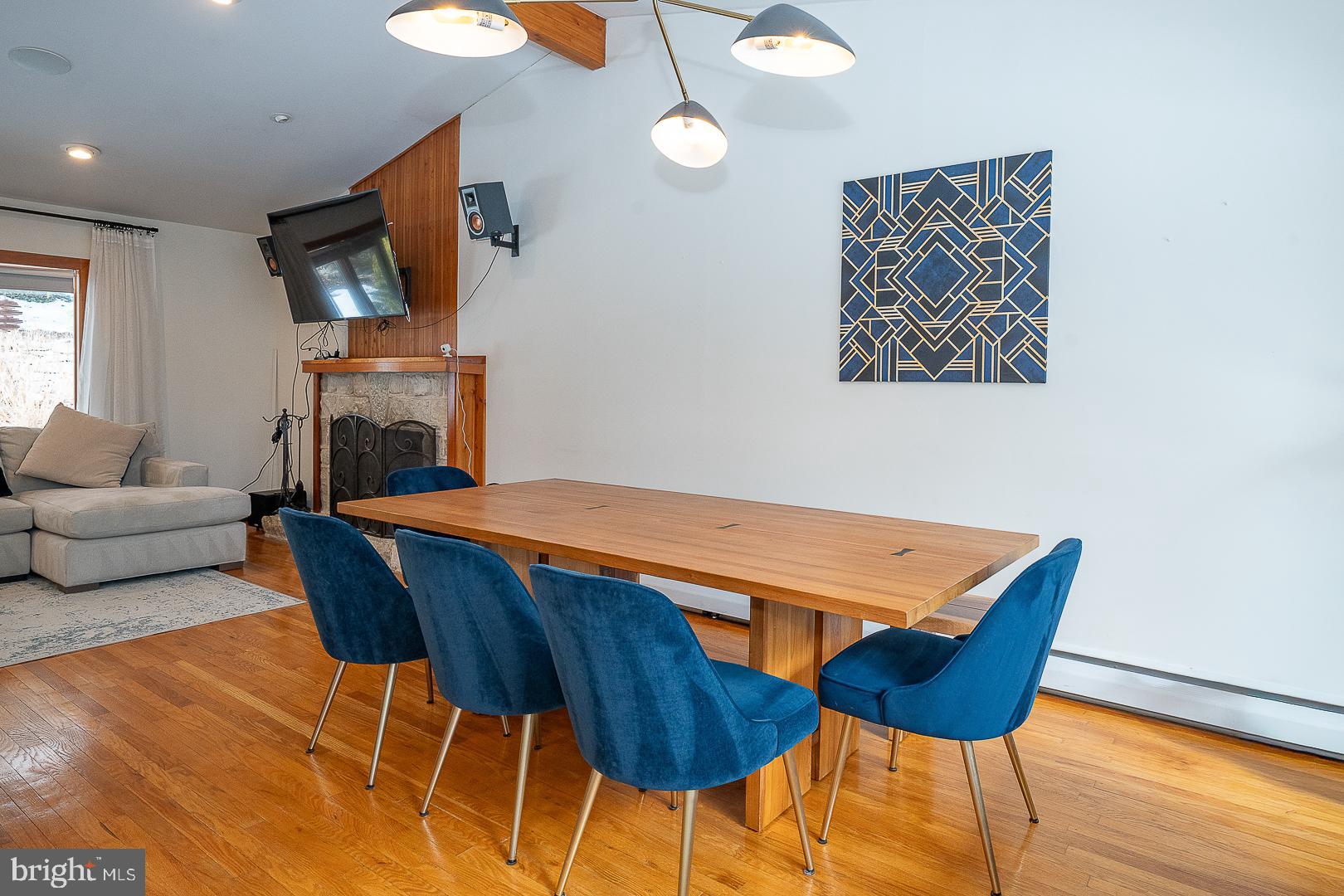 GULPH MILLS VIL - Residential