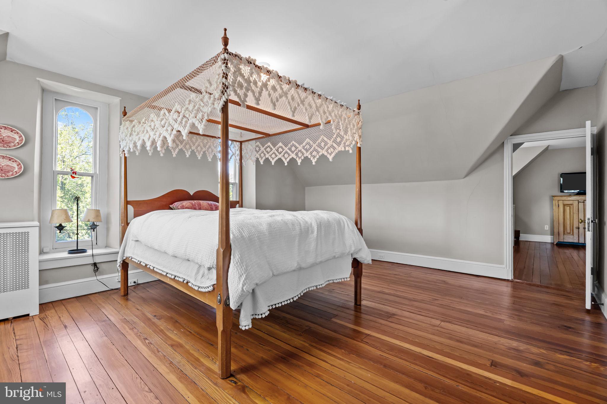 FLOURTOWN - Residential