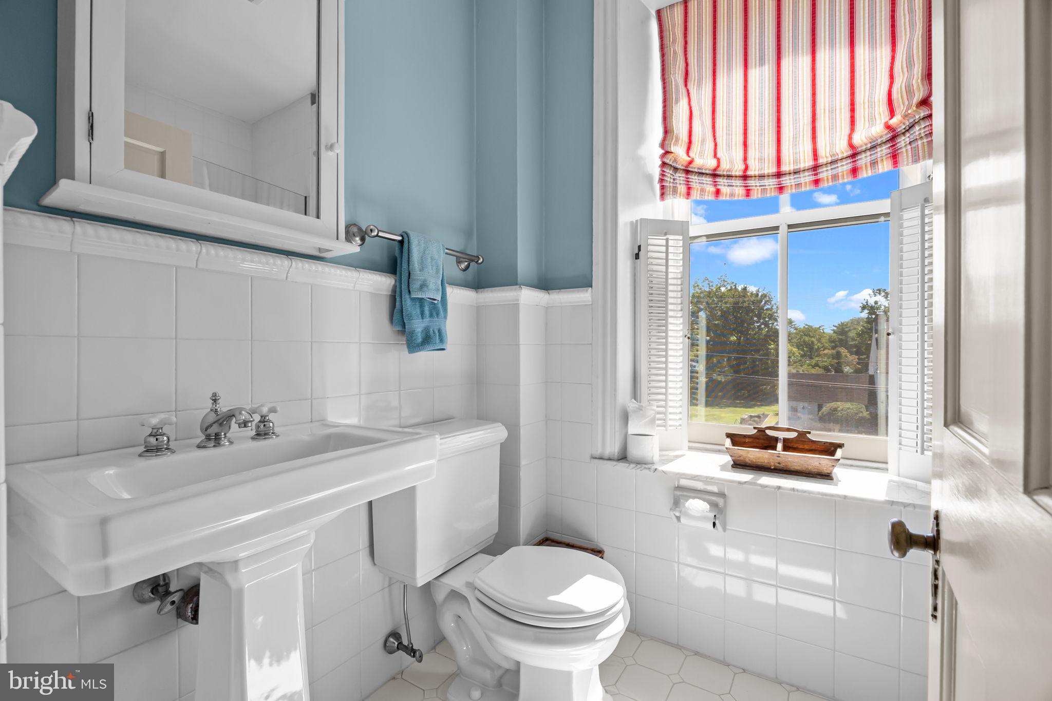 FLOURTOWN - Residential