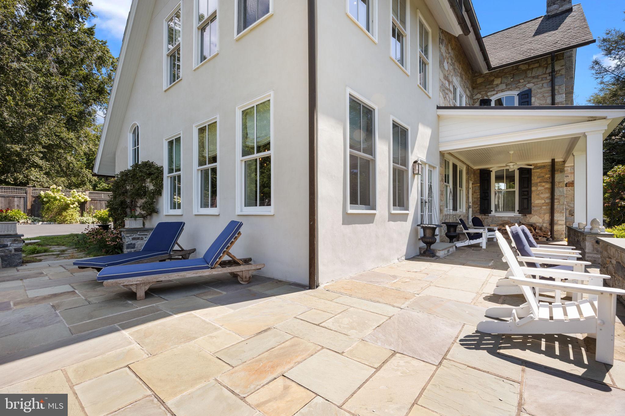 FLOURTOWN - Residential