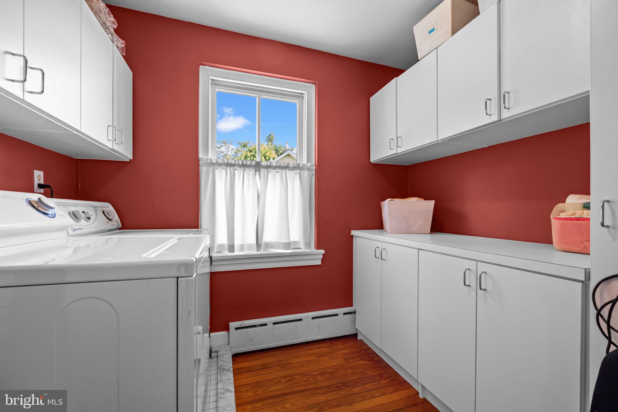 FLOURTOWN - Residential