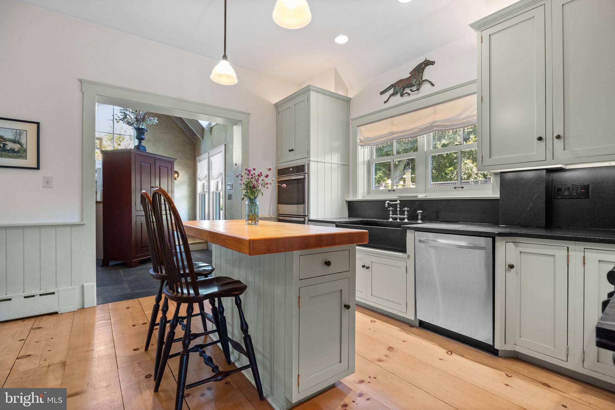 FLOURTOWN - Residential