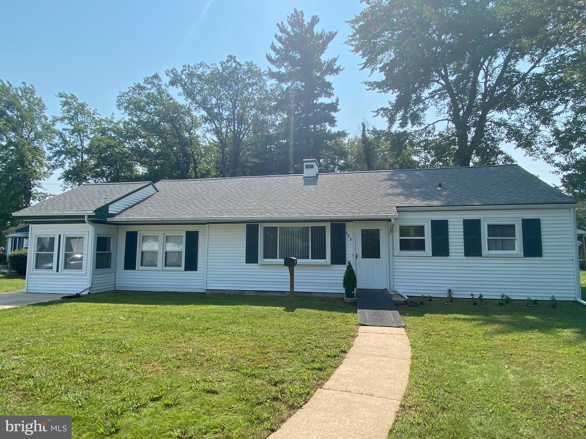 ABERDEEN HILLS - Residential