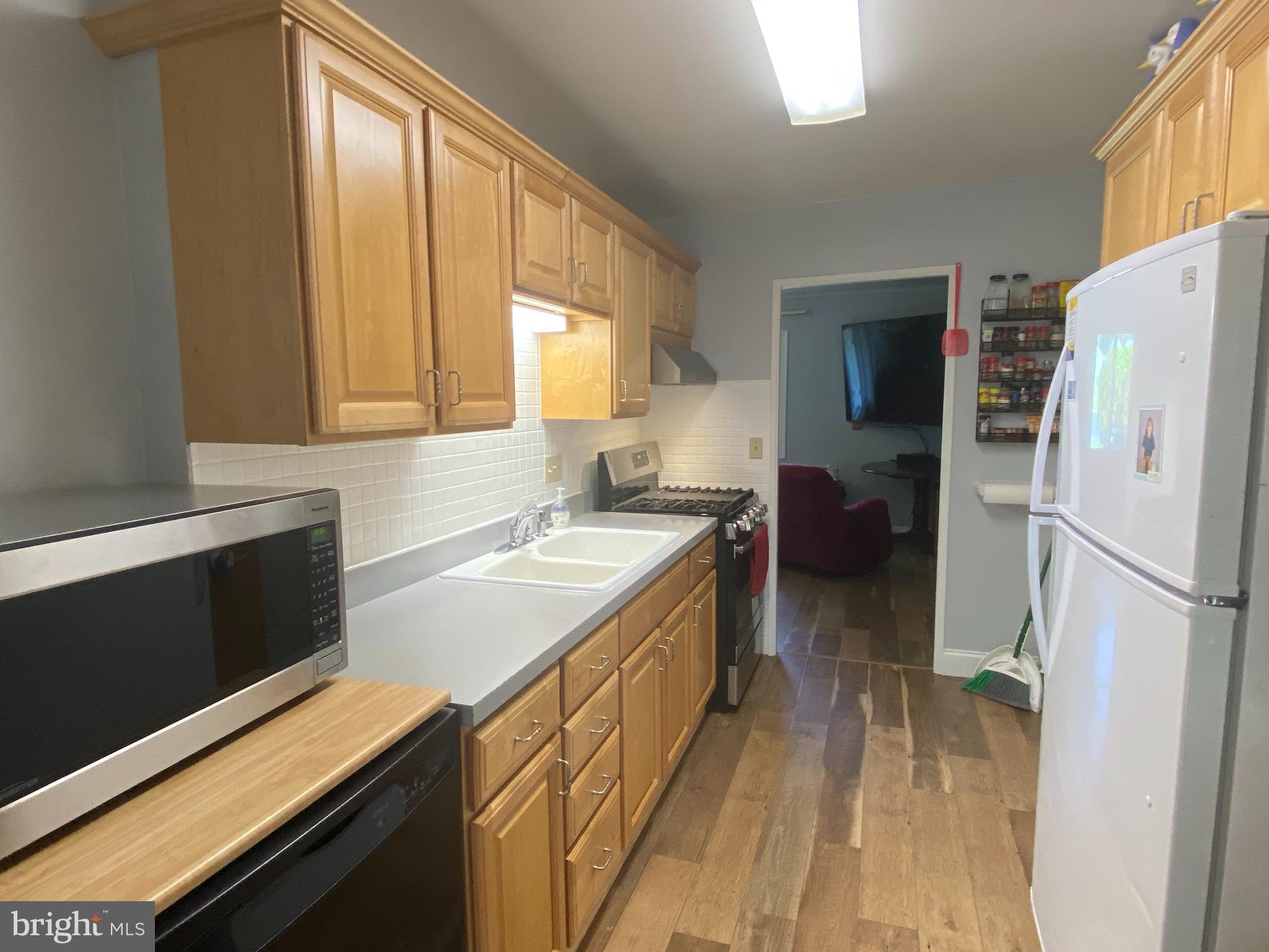 ABERDEEN HILLS - Residential