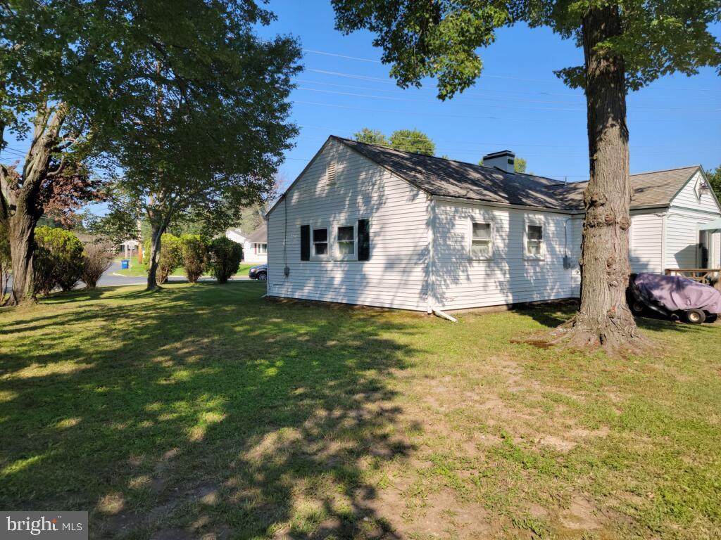 ABERDEEN HILLS - Residential