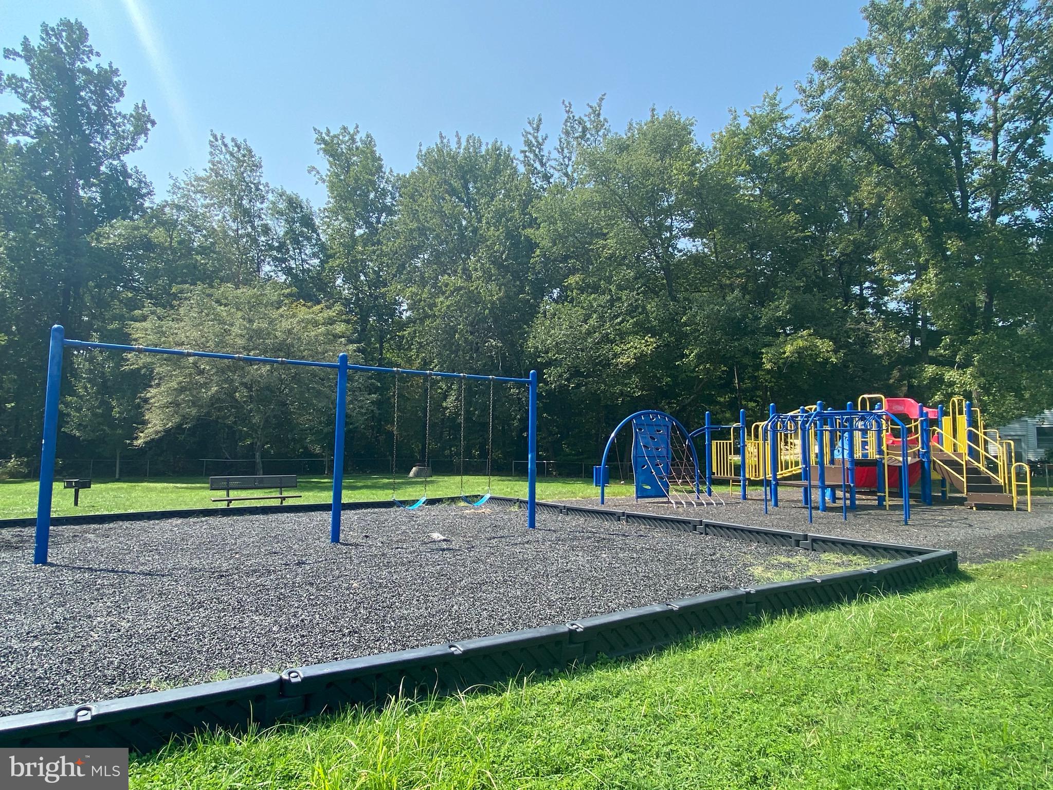 ABERDEEN HILLS - Residential