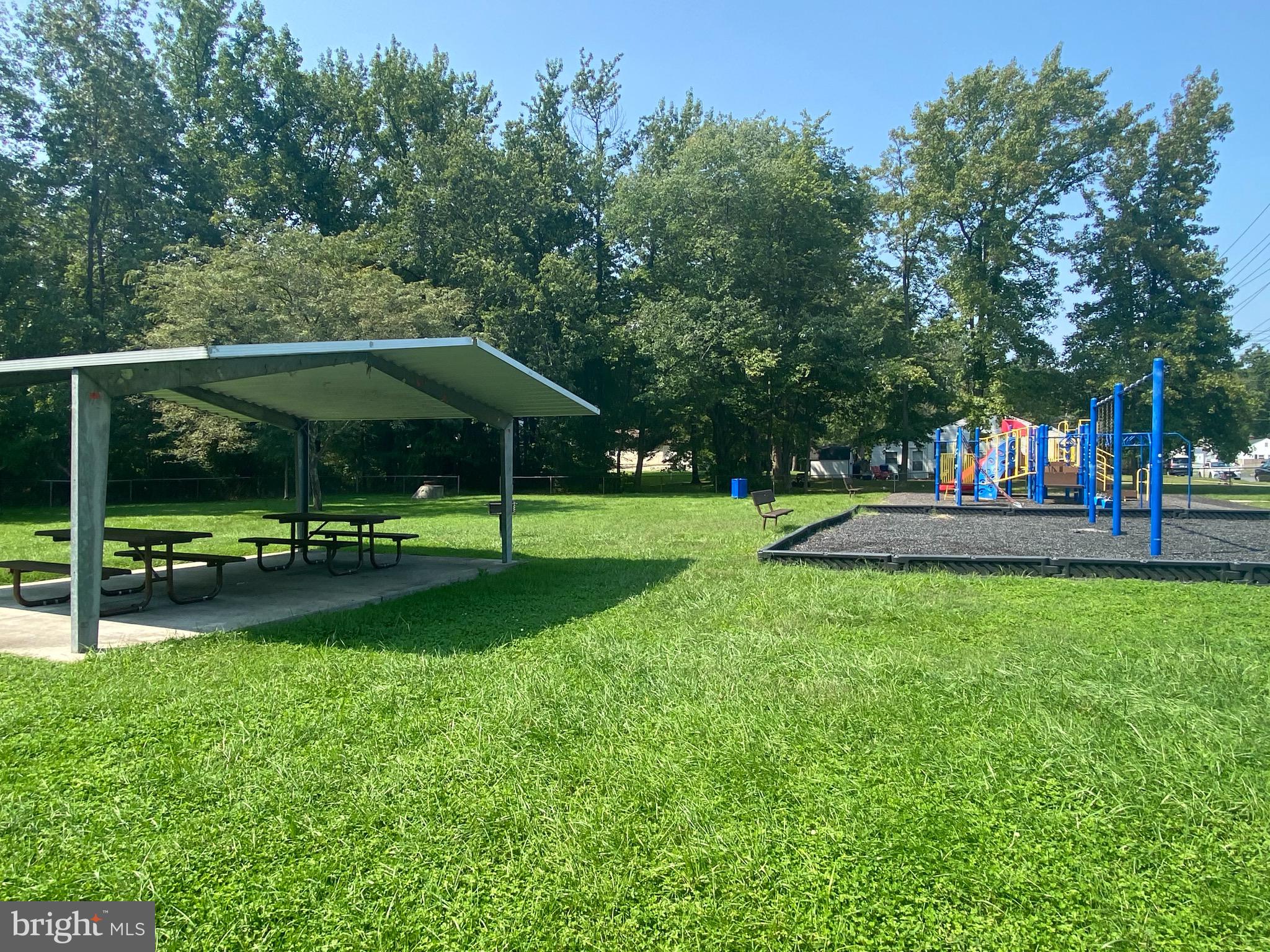 ABERDEEN HILLS - Residential