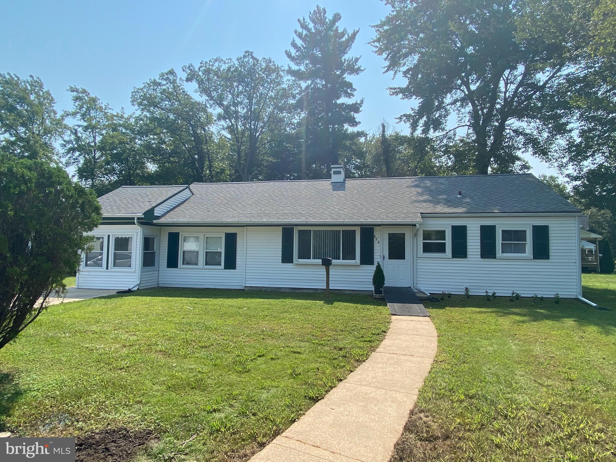 ABERDEEN HILLS - Residential