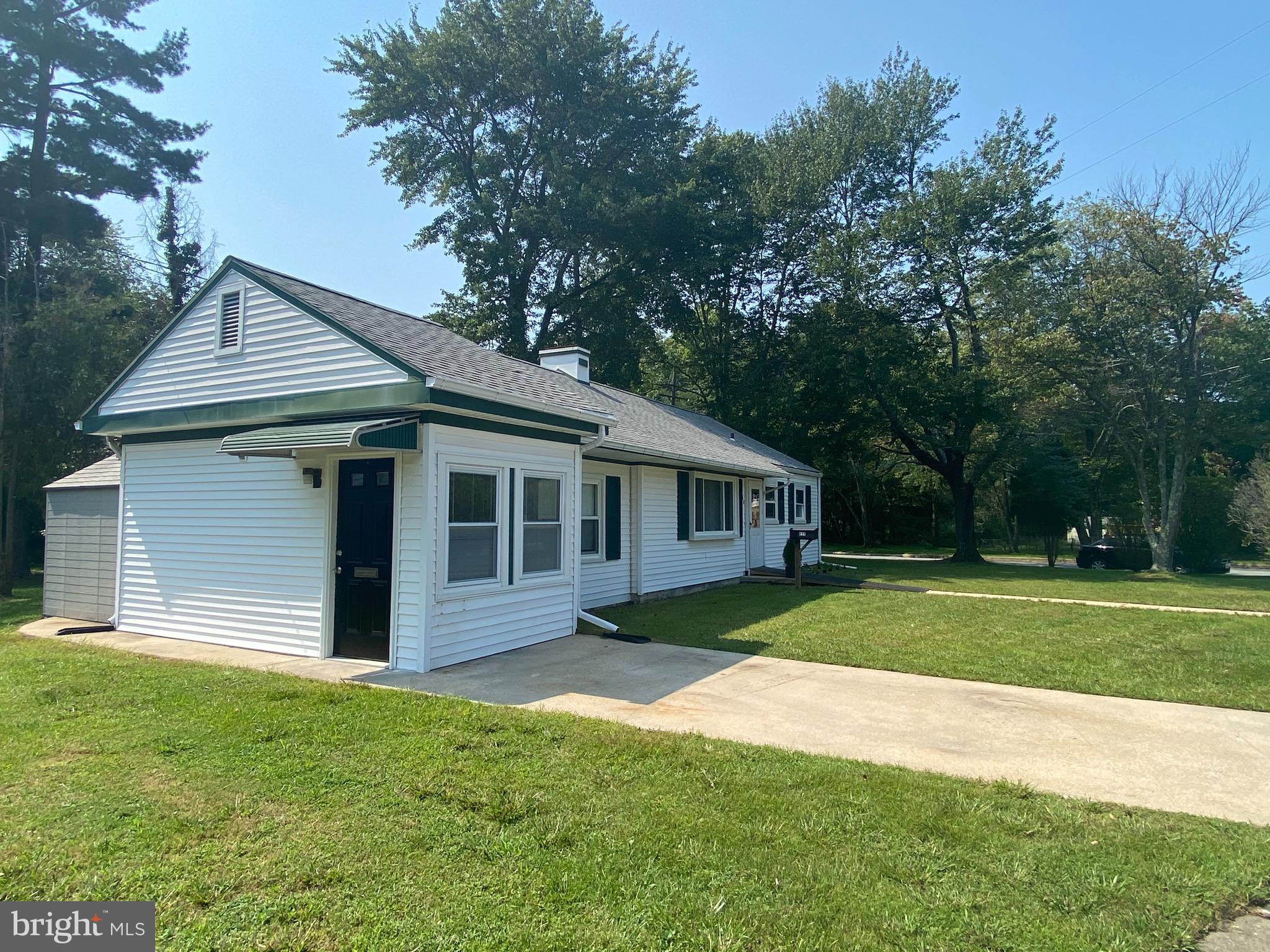 ABERDEEN HILLS - Residential