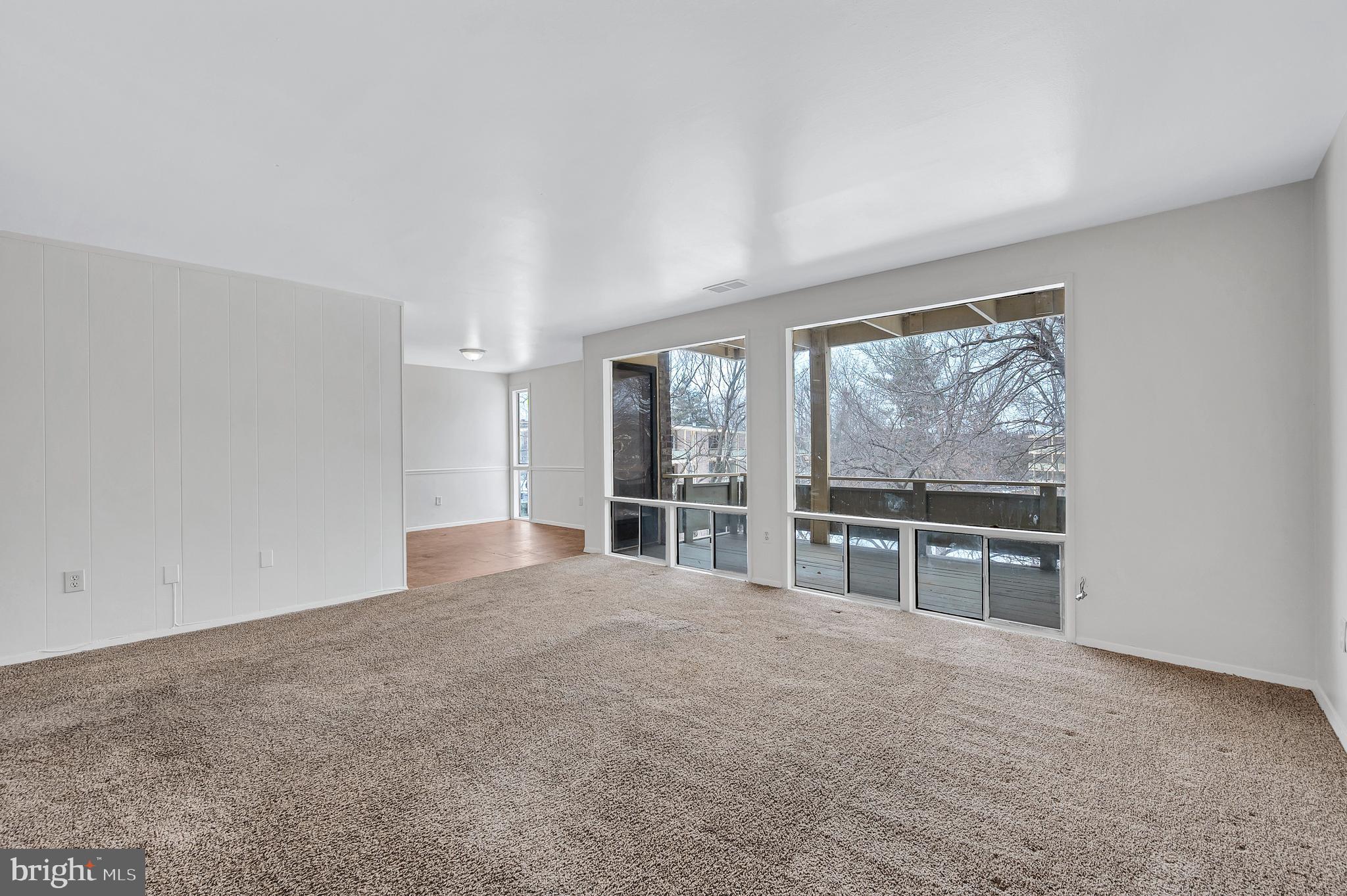 HOLLY HILL CONDOMINIUMS - Residential