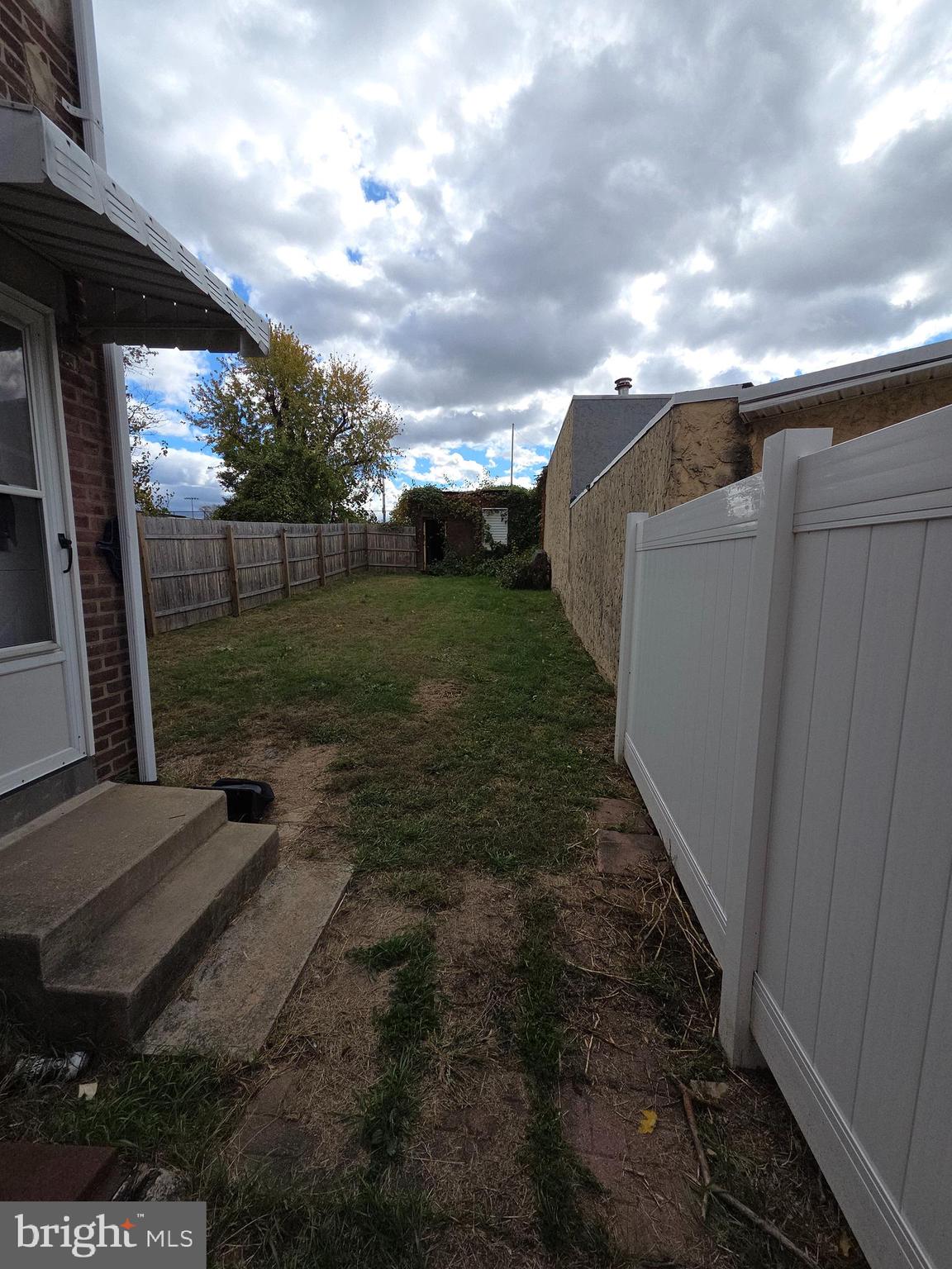 HOLME CIRCLE - Residential