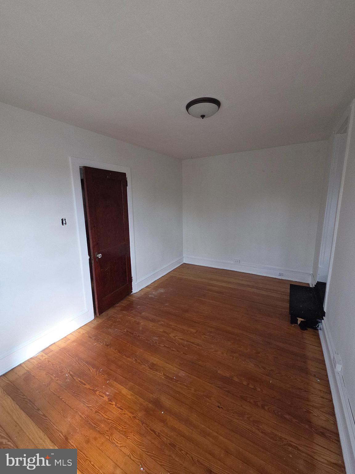 HOLME CIRCLE - Residential