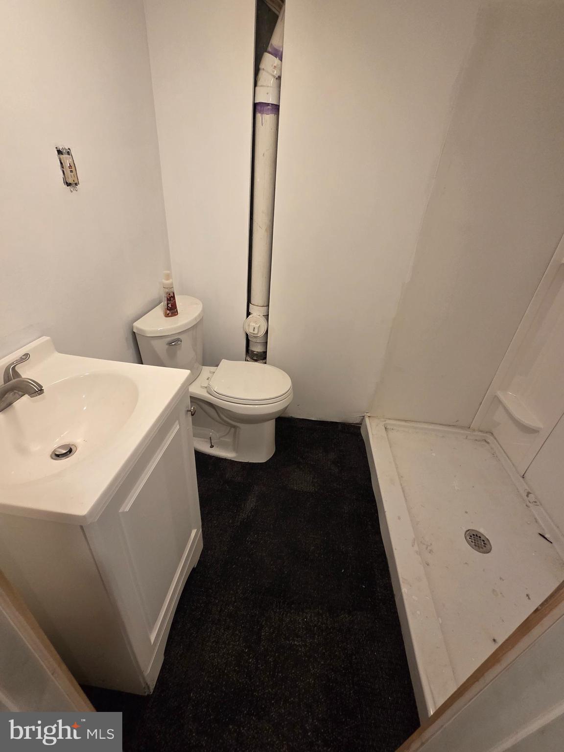 HOLME CIRCLE - Residential