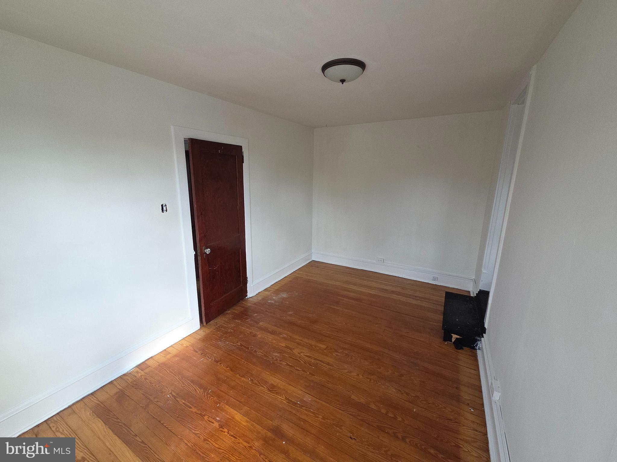 HOLME CIRCLE - Residential