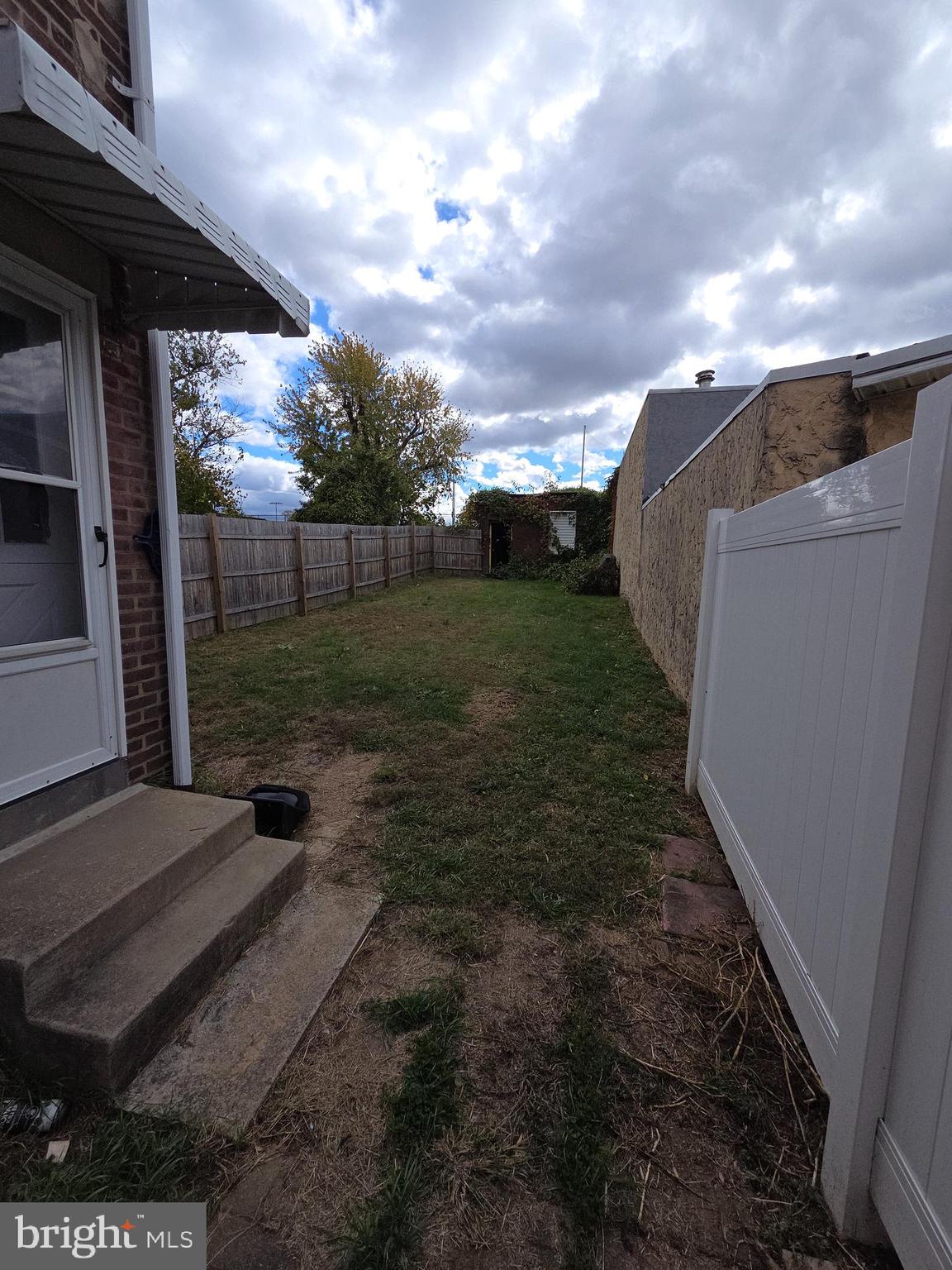 HOLME CIRCLE - Residential