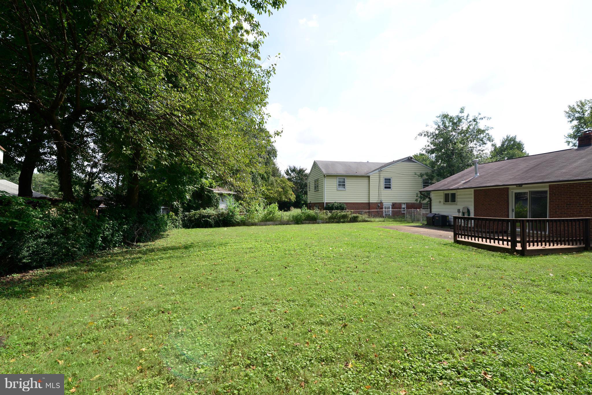 CRESTWOOD MANOR - Residential