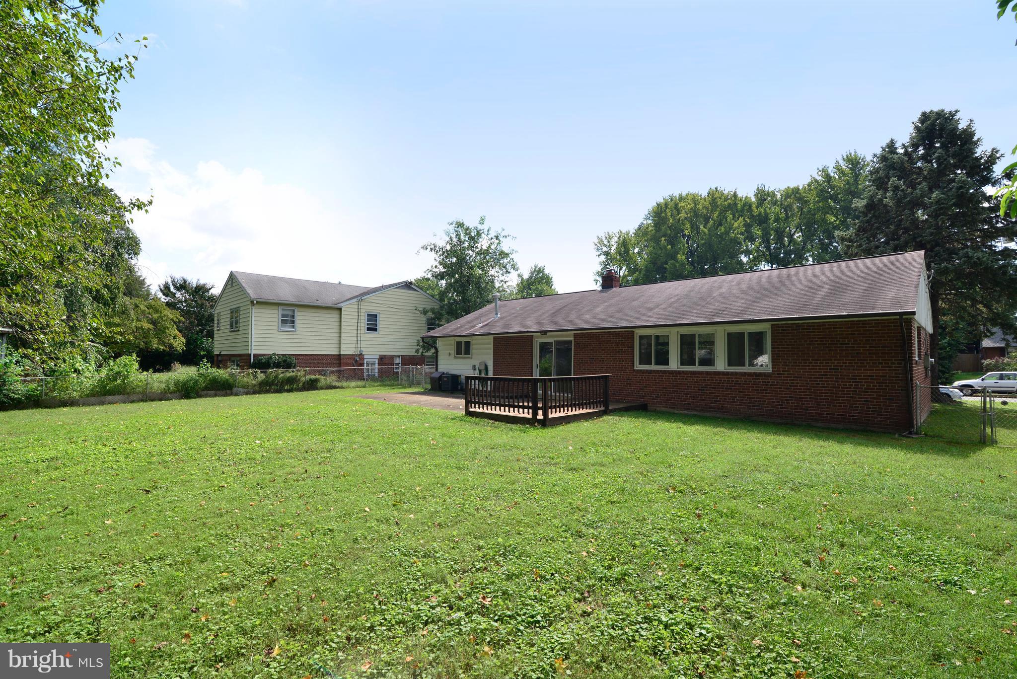 CRESTWOOD MANOR - Residential