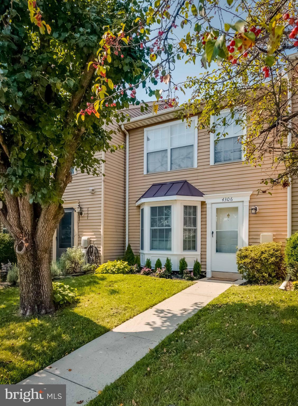 RIVERSIDE - Residential