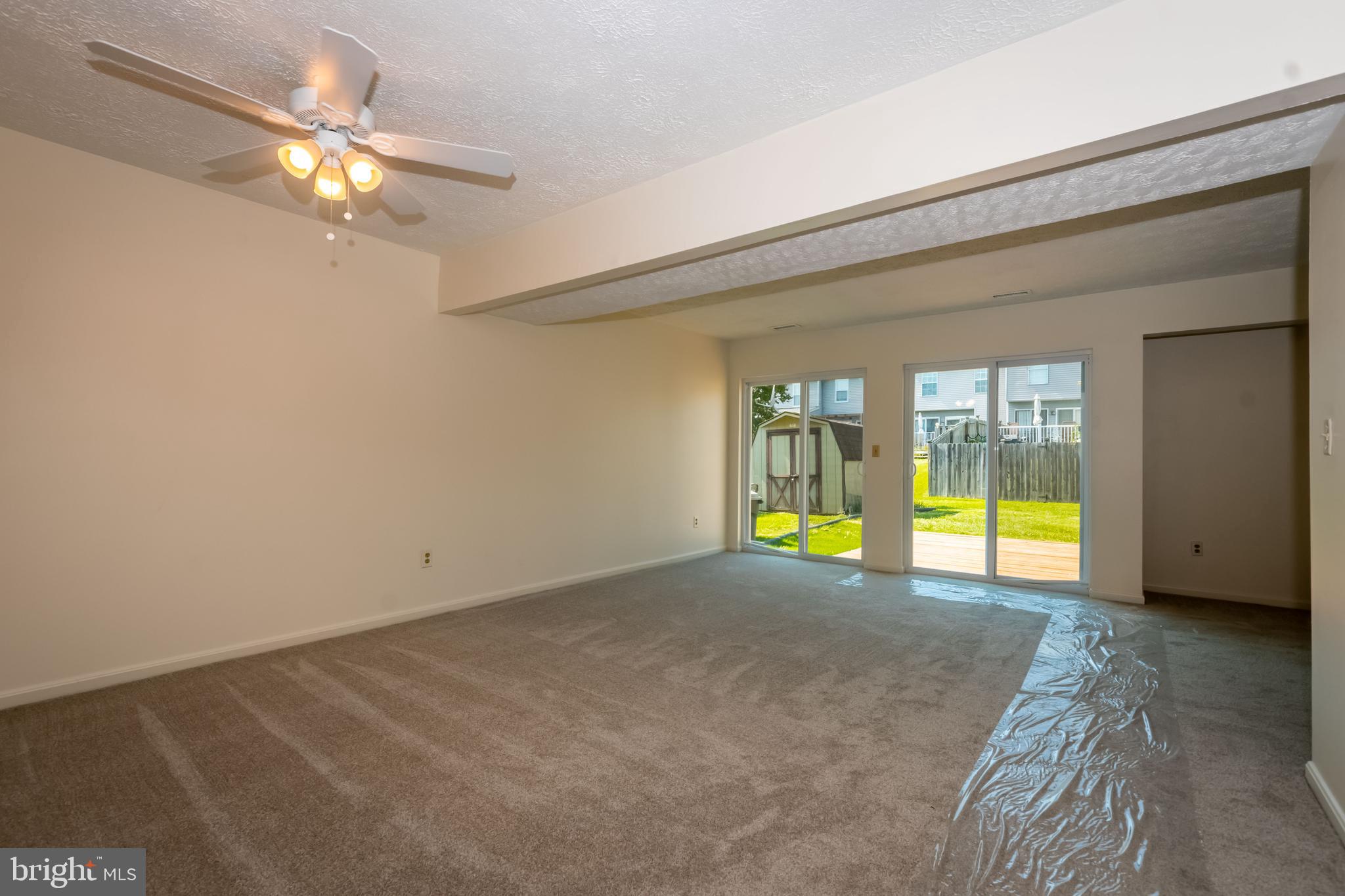 RIVERSIDE - Residential