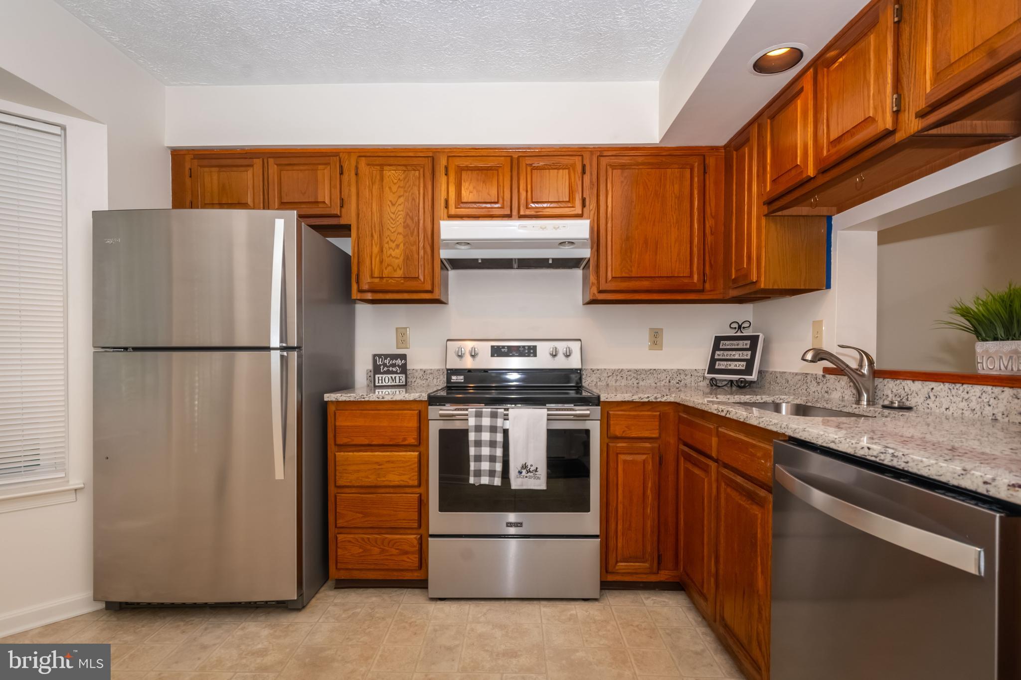 RIVERSIDE - Residential