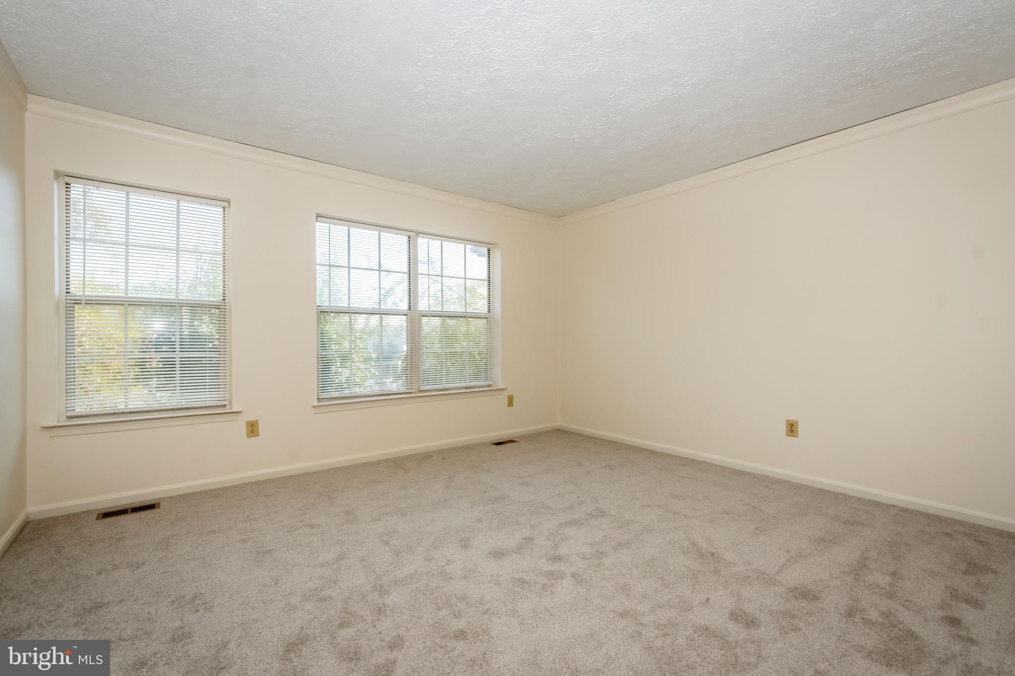 RIVERSIDE - Residential