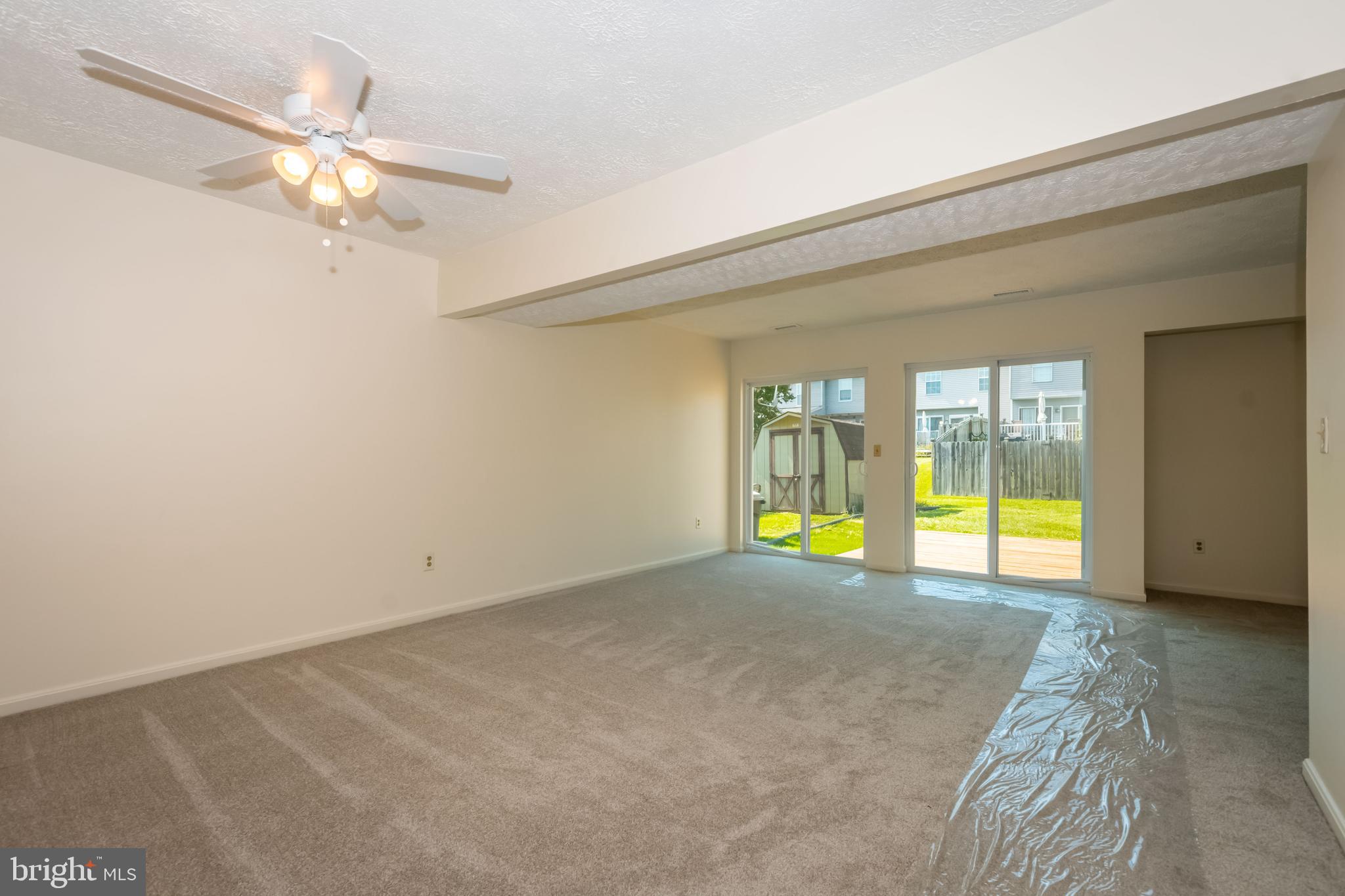 RIVERSIDE - Residential