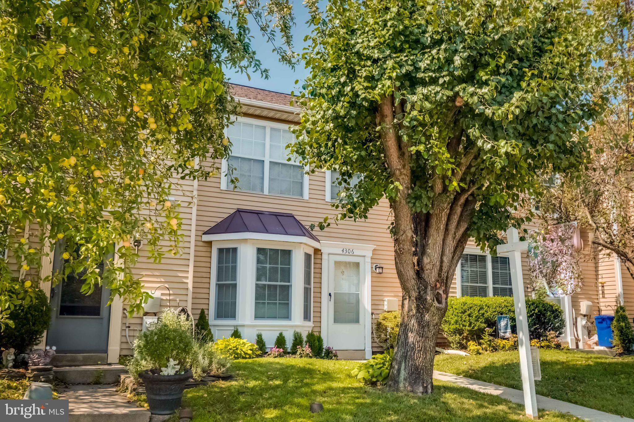 RIVERSIDE - Residential