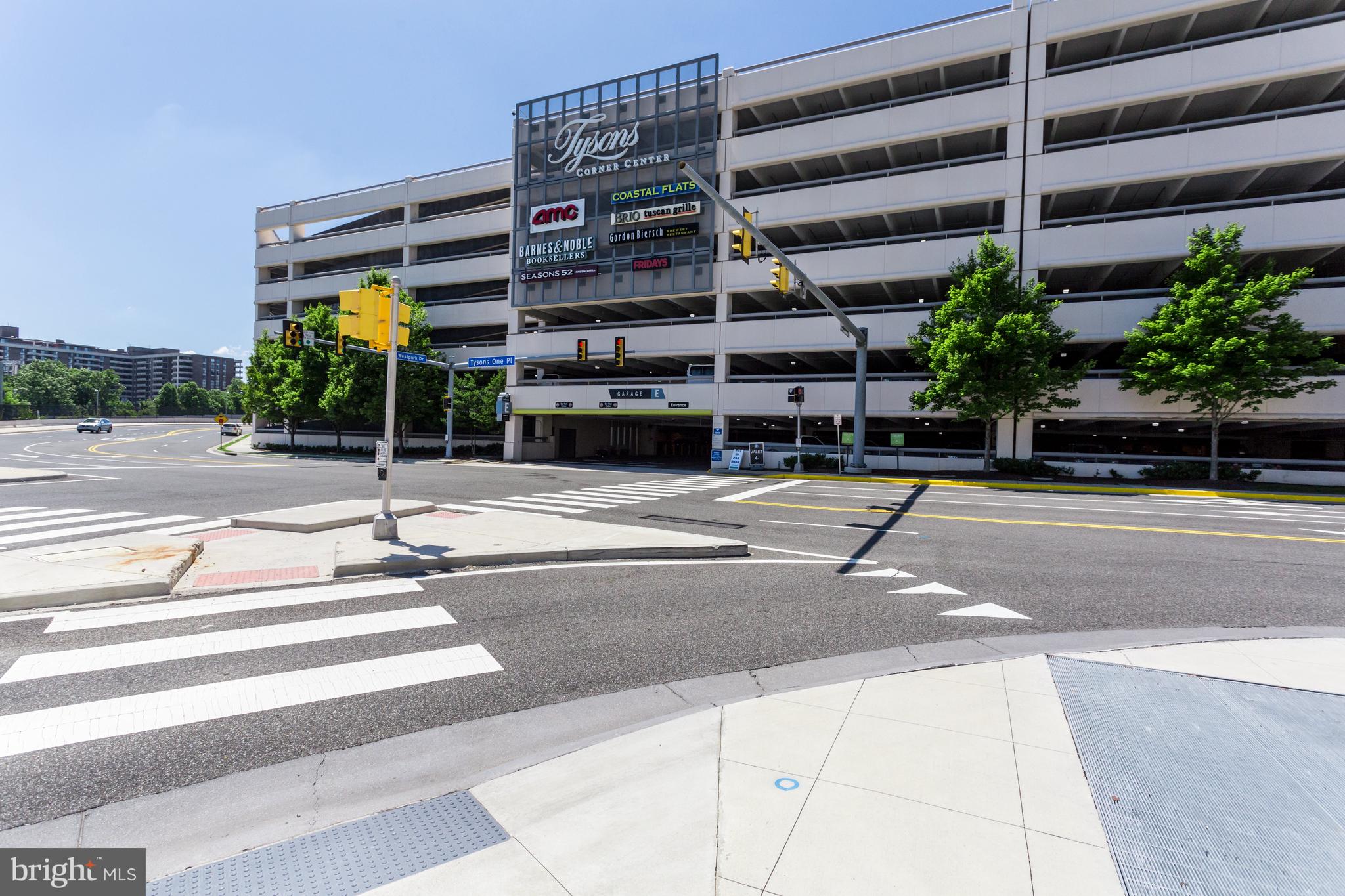 SMC MCLEAN - Residential