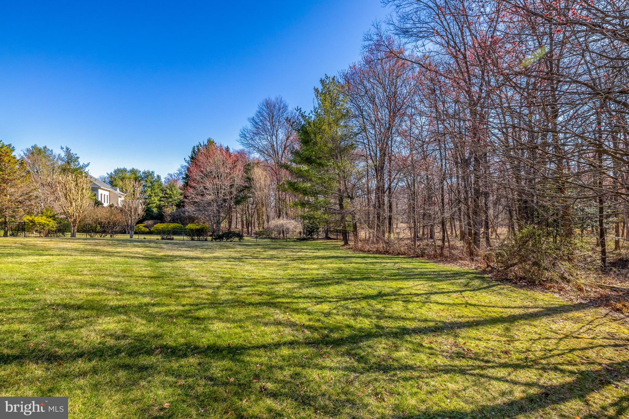 SMC MCLEAN - Residential