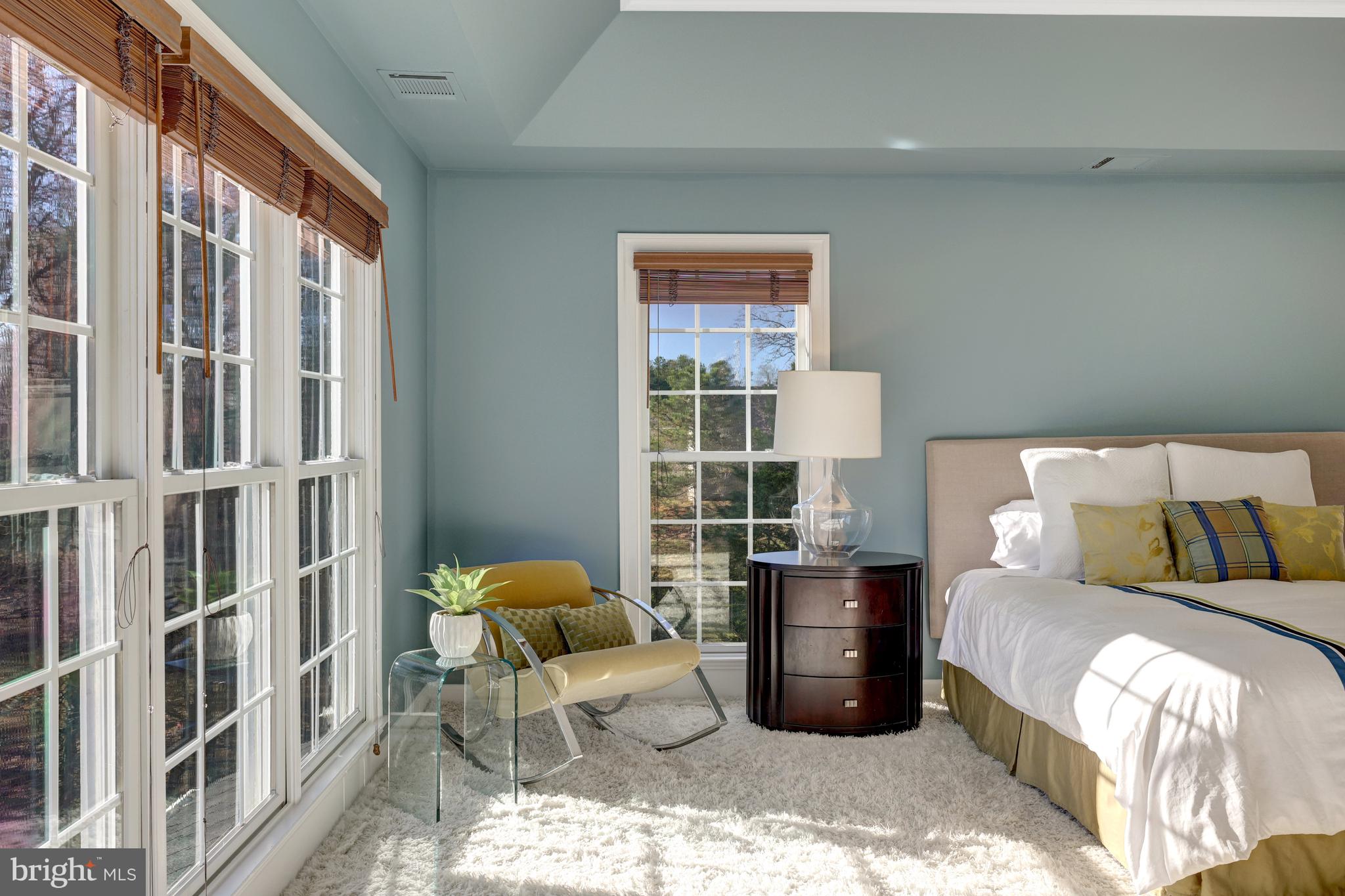 SMC MCLEAN - Residential