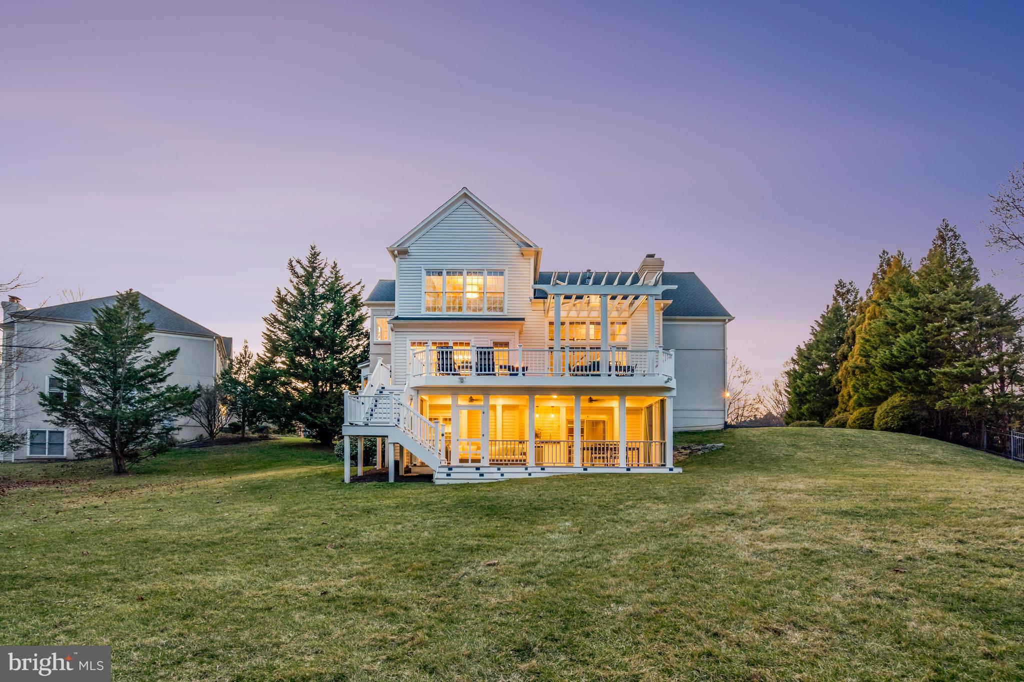 SMC MCLEAN - Residential