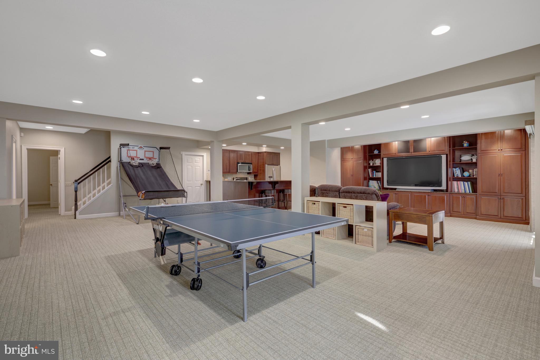 SMC MCLEAN - Residential